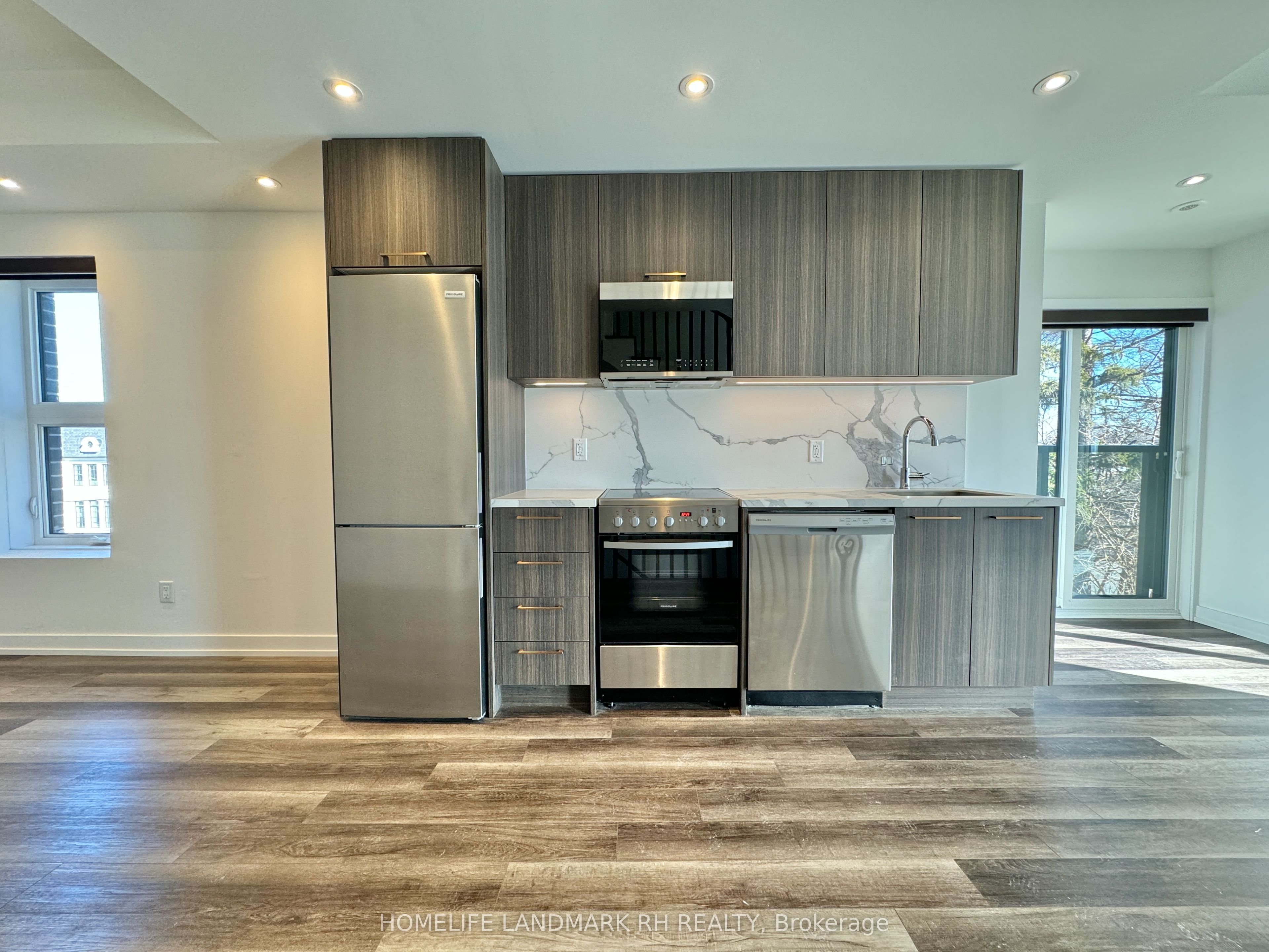 268 Finch Avenue E 20, Toronto, ON M2N 0L3 photo 5
