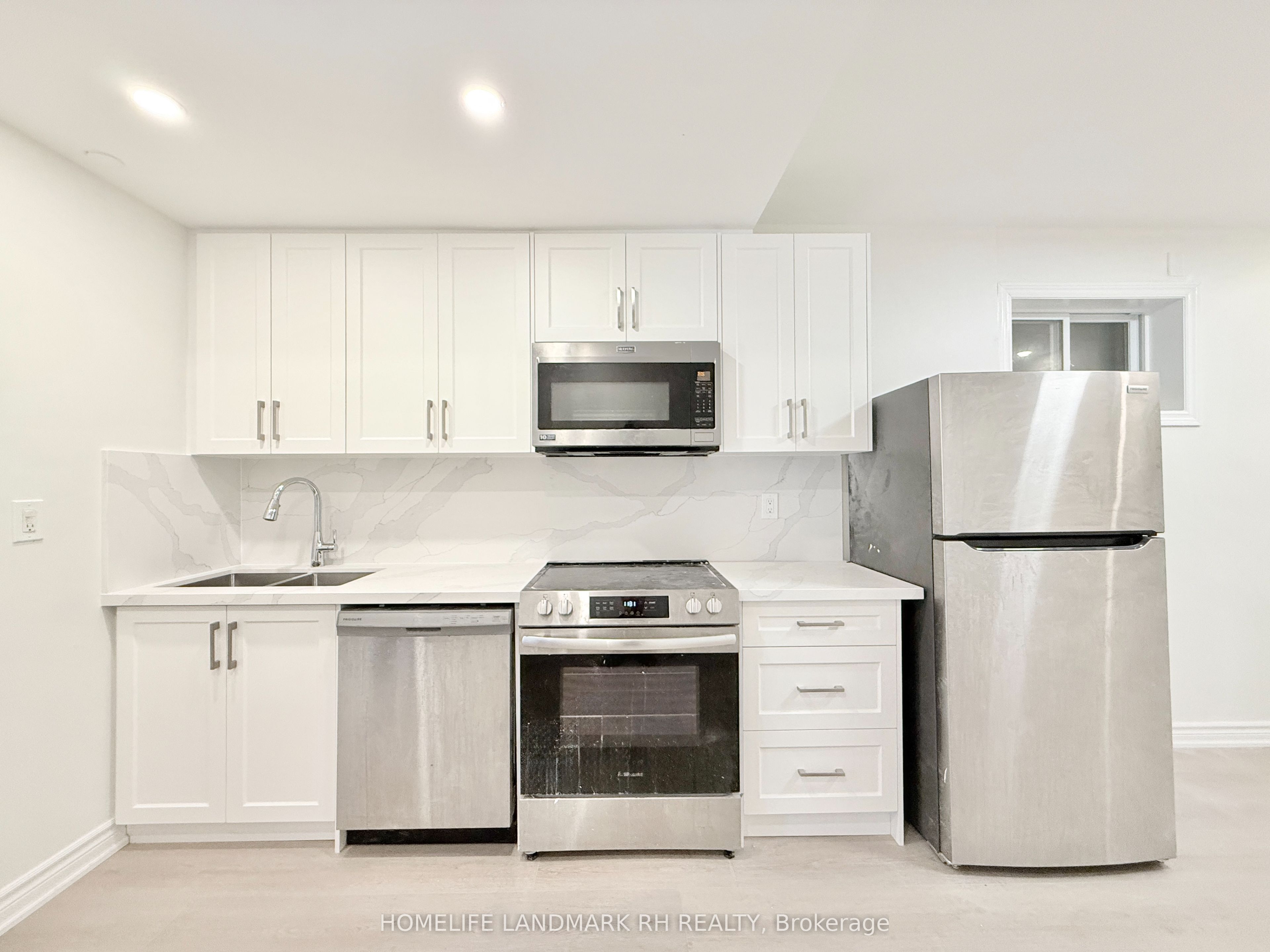 414 Dundas Street W 201, Toronto, ON M5T 1G7 photo 4
