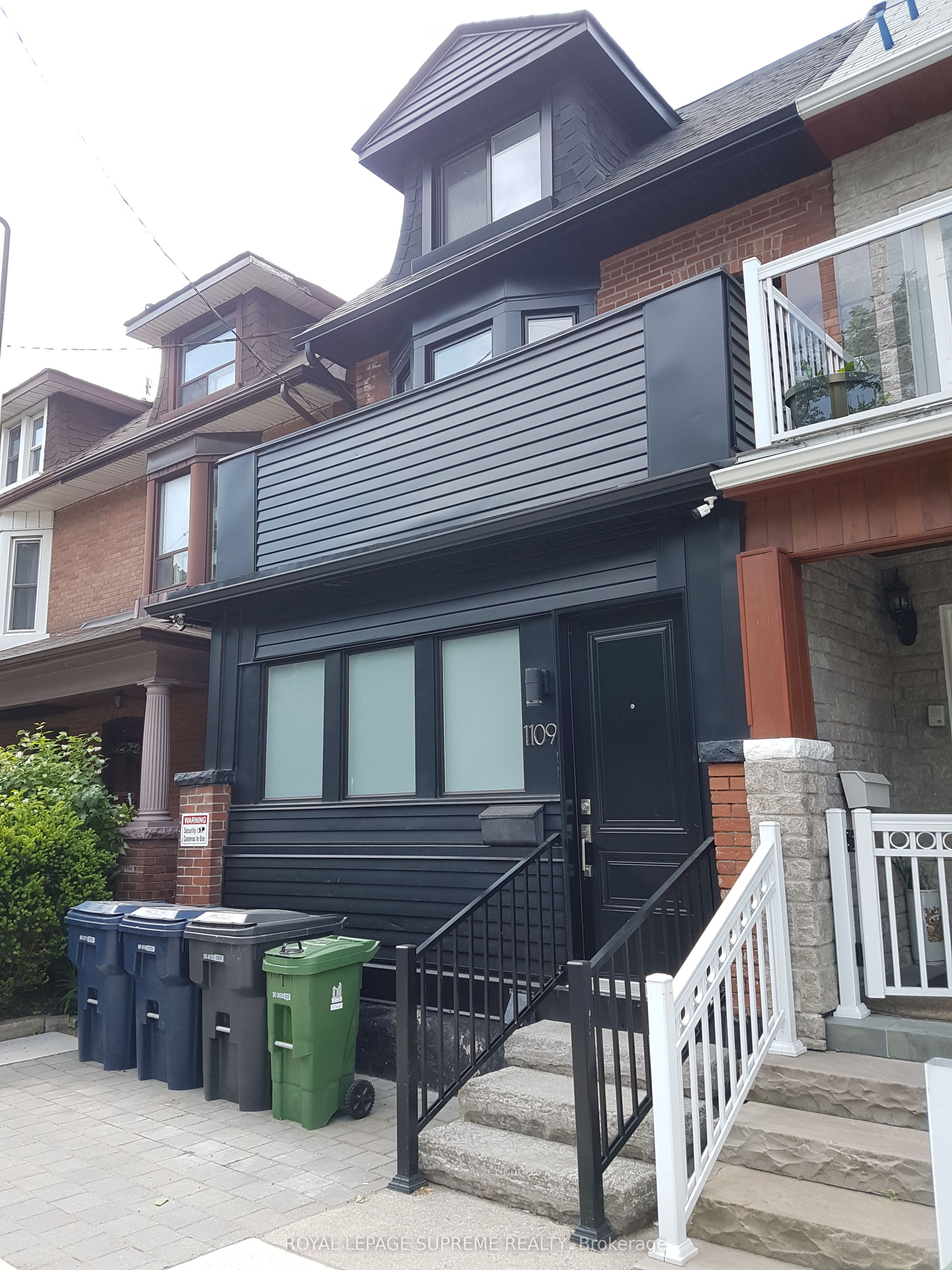 1109 Davenport Road One, Toronto, ON M6G 2C3 photo 2