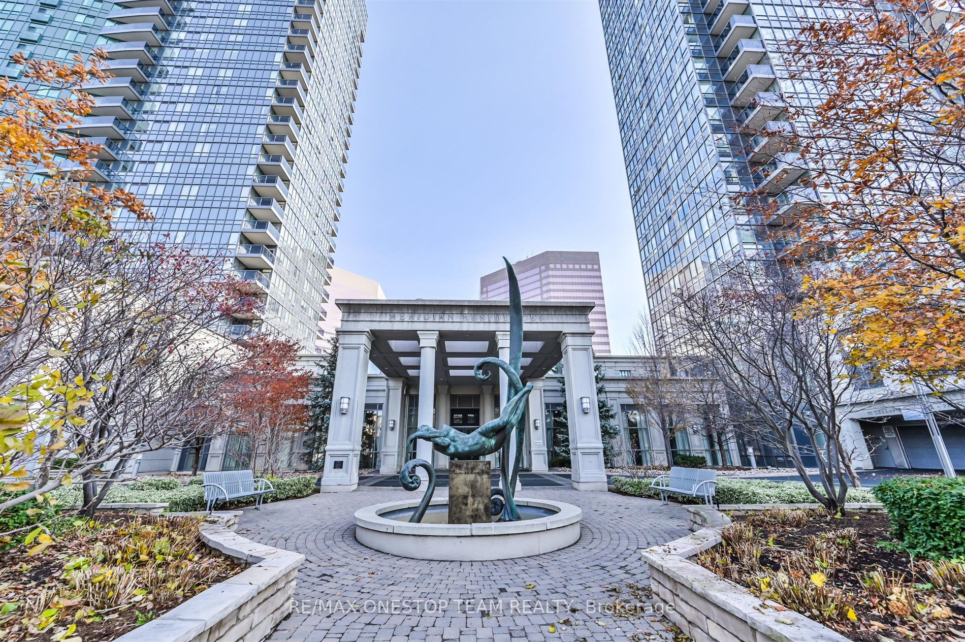 15 Greenview Avenue 2514, Toronto, ON M2M 4M7 photo 4