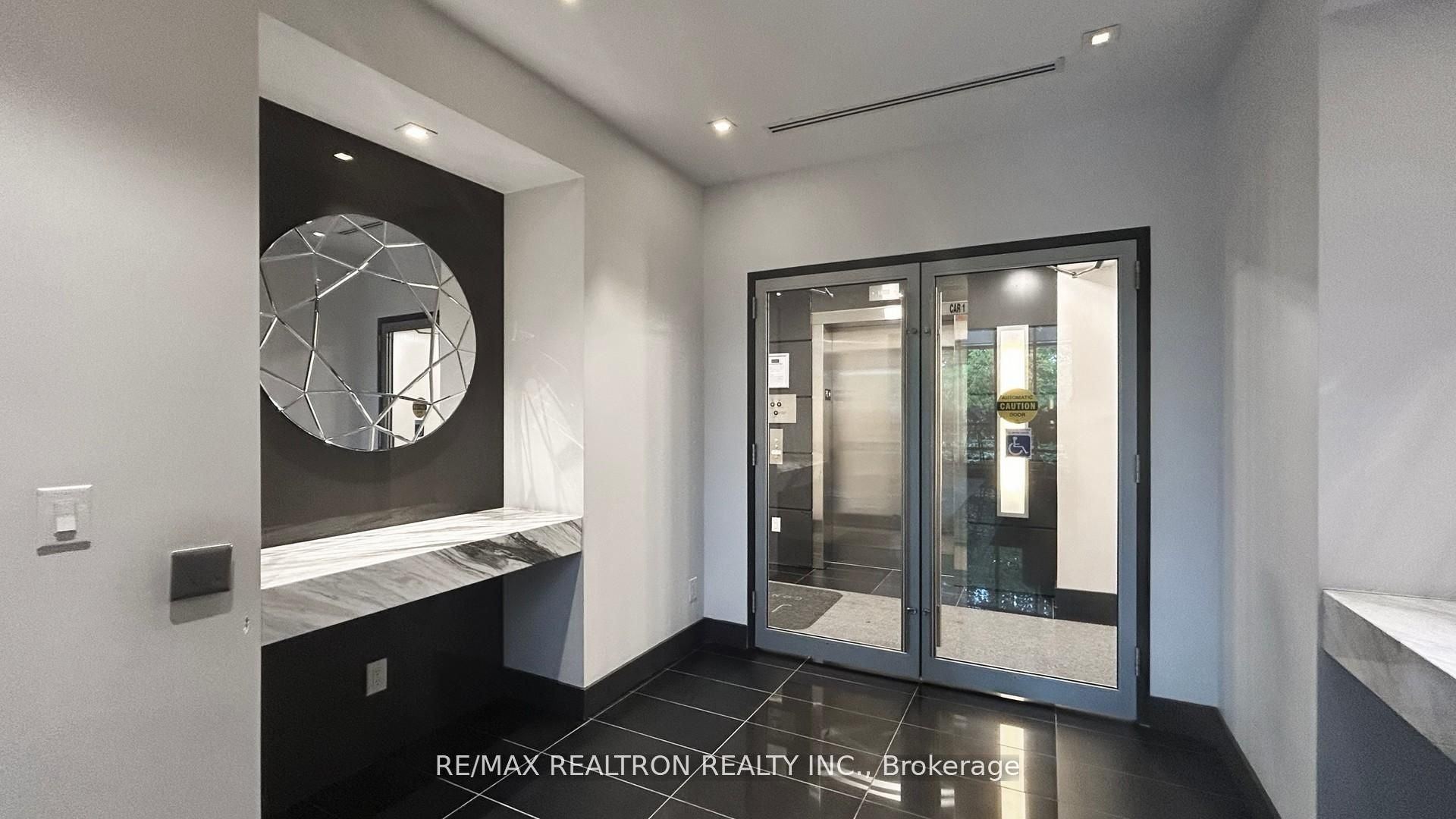 399 Spring Garden Avenue 301, Toronto, ON M2N 3H6 photo 5