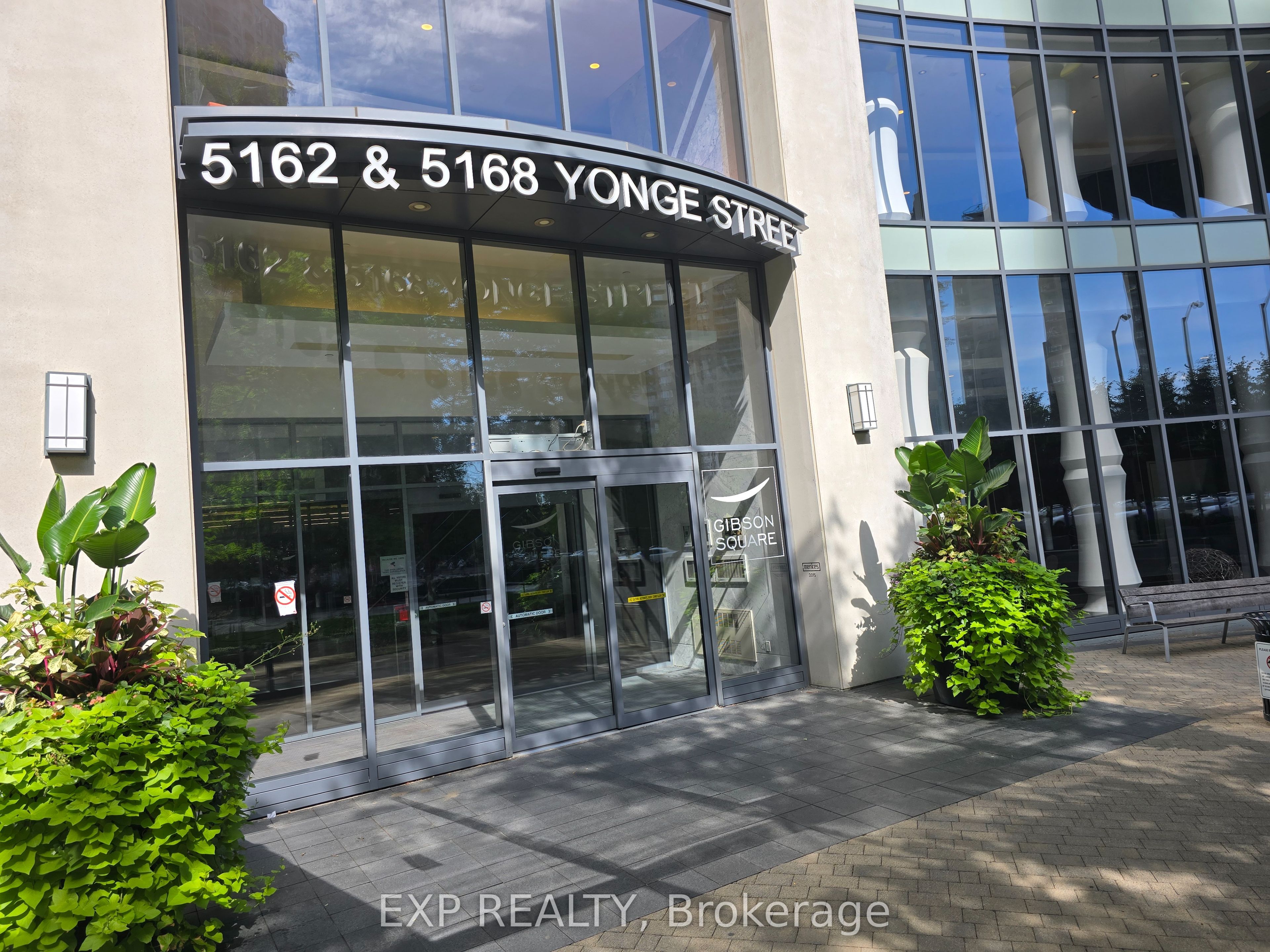 5168 Yonge Street 3715, Toronto, ON M2N 0G1 photo 2