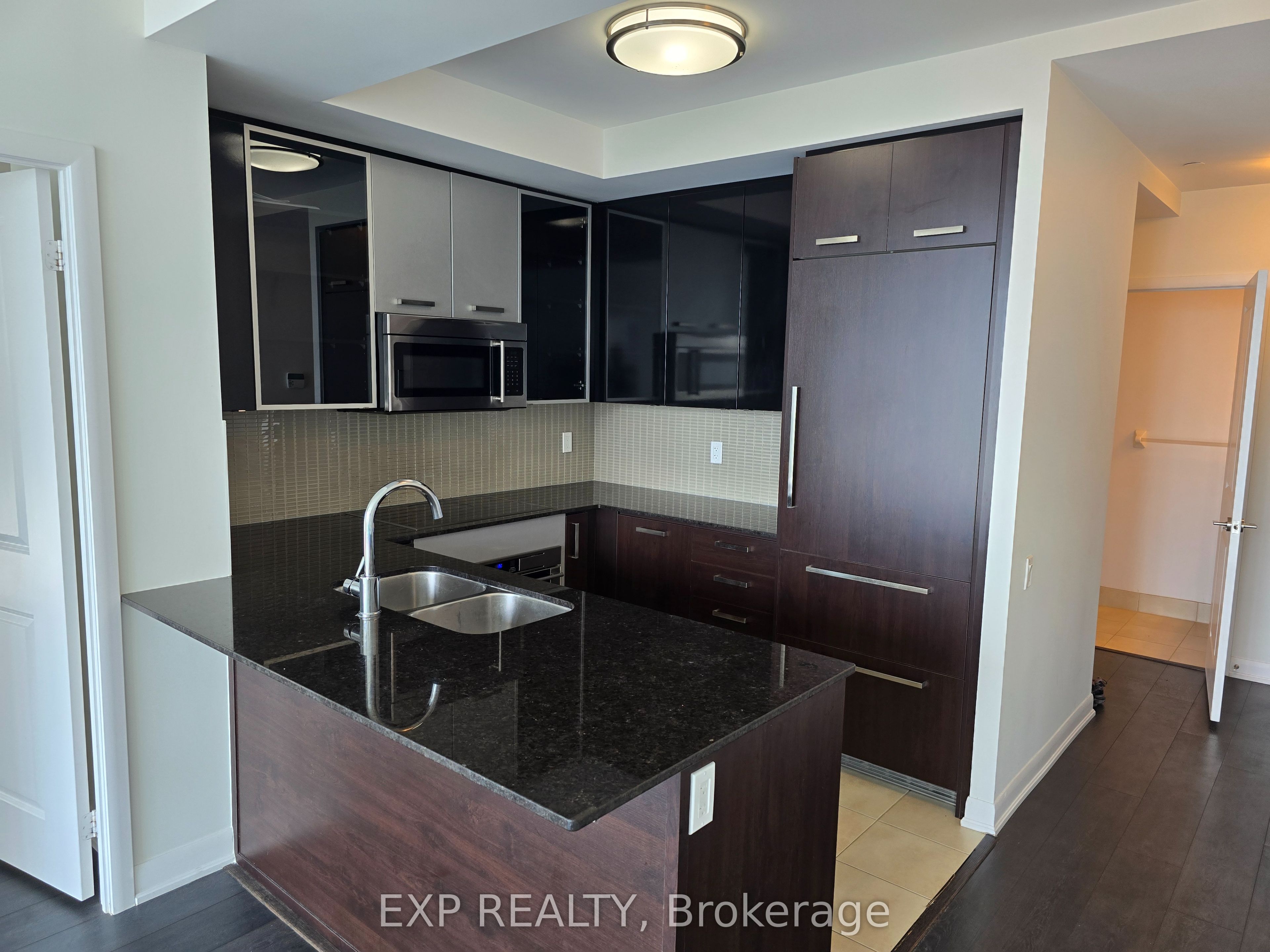 5168 Yonge Street 3715, Toronto, ON M2N 0G1 photo 5