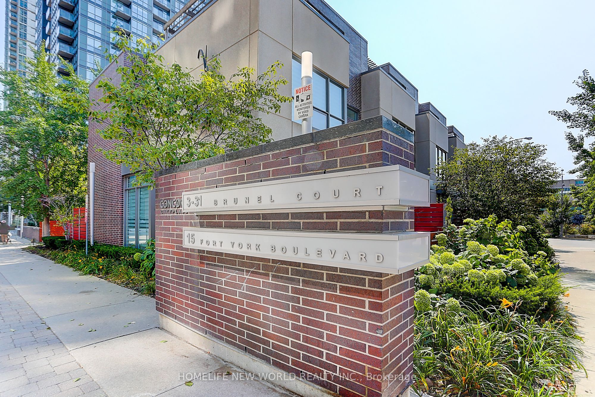 15 Fort York Boulevard 307, Toronto, ON M5V 3Y4 photo 5