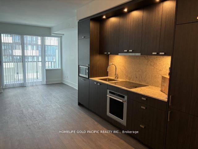 480 Front Street W 1609, Toronto, ON M5V 0V5 photo 5