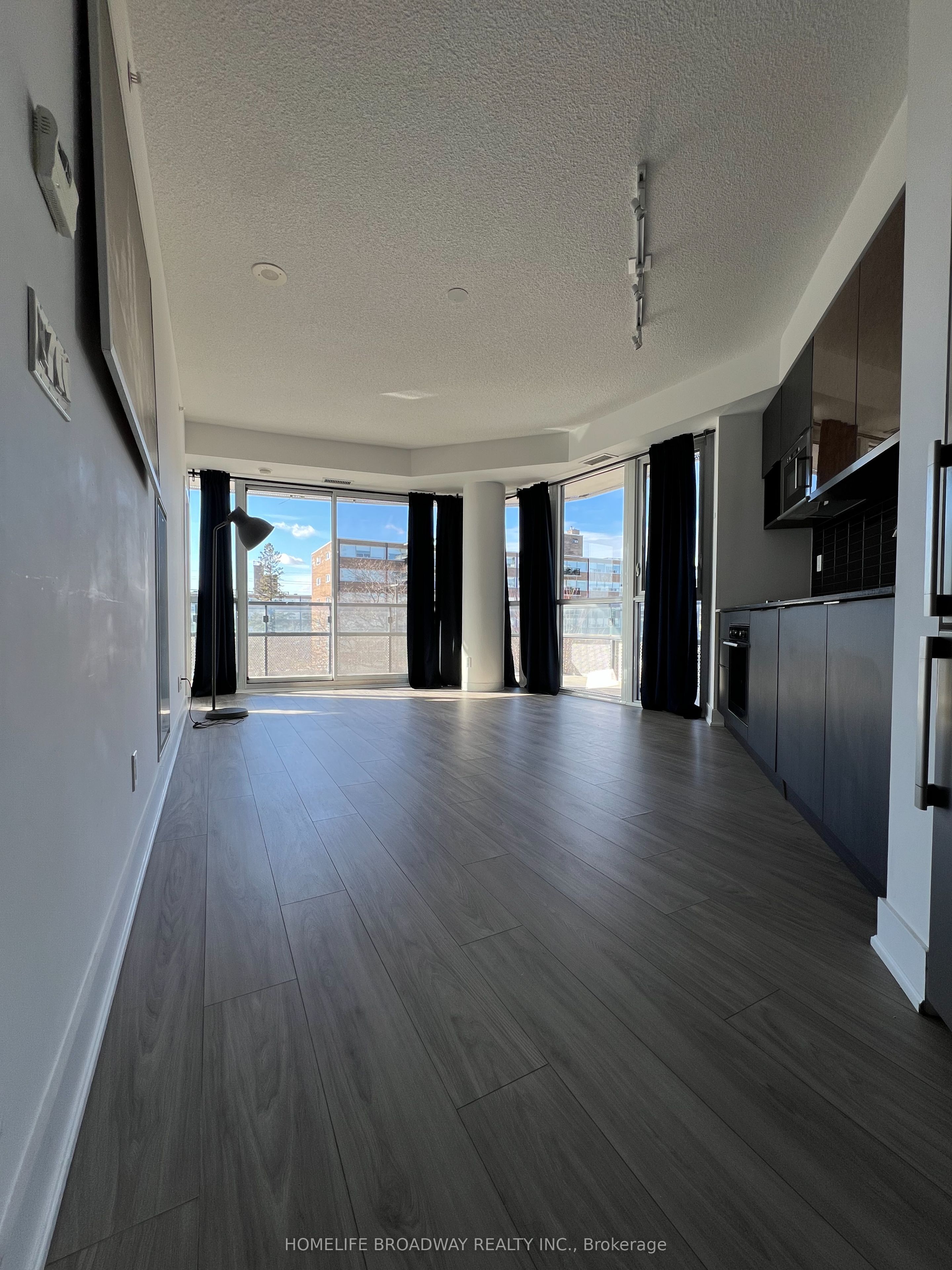 99 The Donway W 304, Toronto, ON M3C 0N8 photo 5