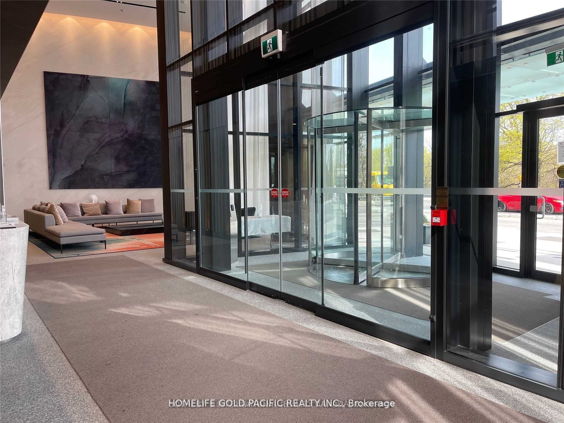 575 Bloor Street E 2610, Toronto, ON M4W 0B2 photo 2