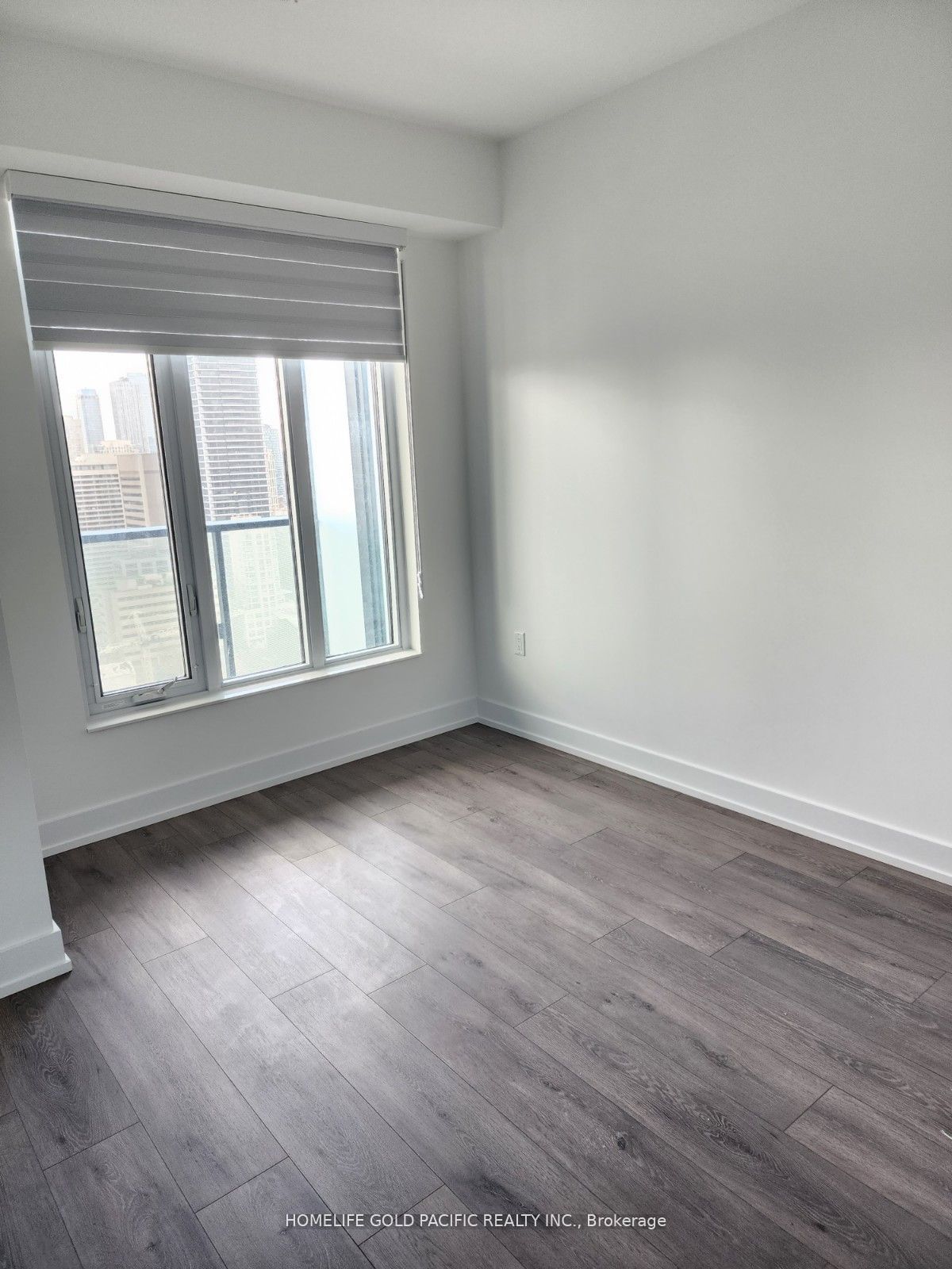 575 Bloor Street E 2610, Toronto, ON M4W 0B2 photo 5