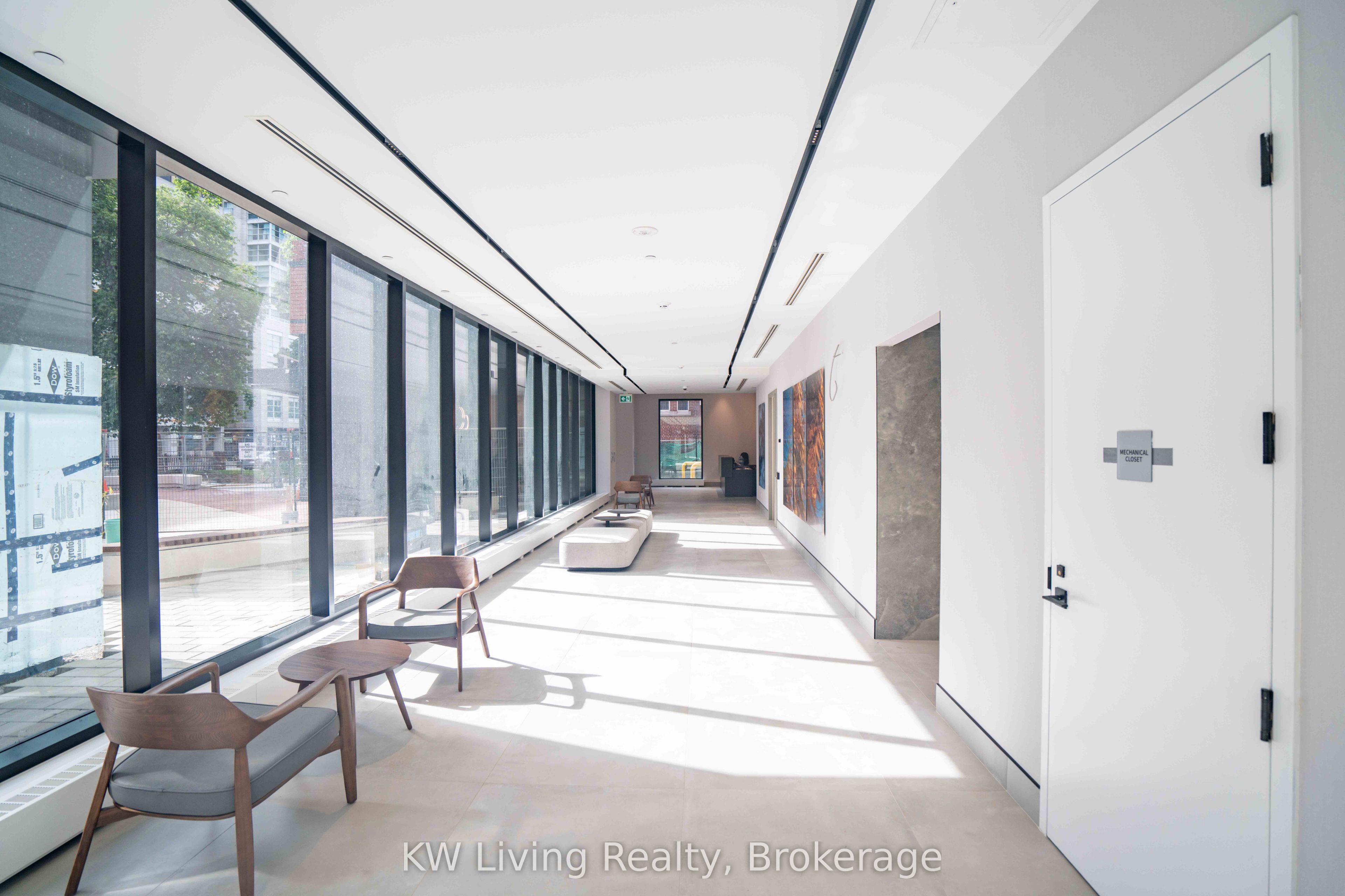609 Sherbourne Street 2503, Toronto, ON M4X 0A4 photo 3