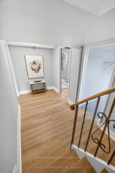 201 Goddard Street Lower, Toronto, ON M3H 5E7 photo 3