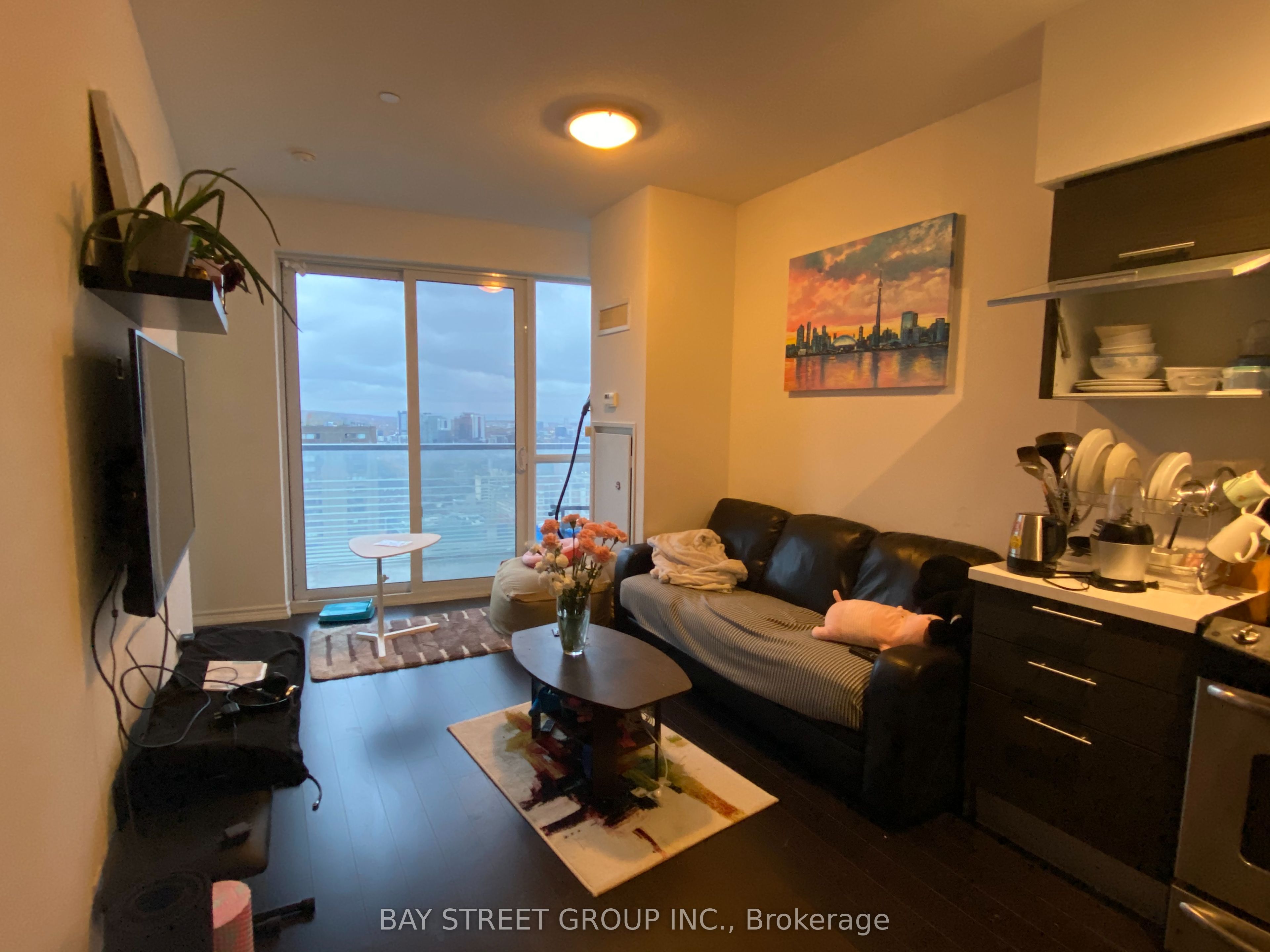 386 Yonge Street 3104, Toronto, ON M5B 0A5 photo 5