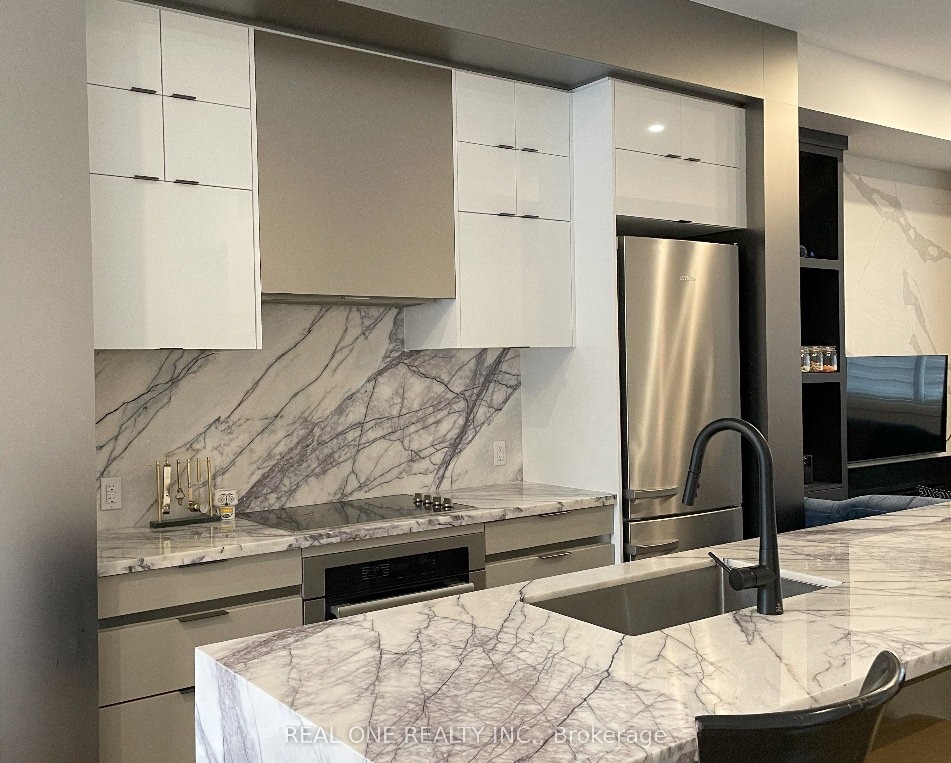 25 Dervock Crescent Unit 5, Toronto, ON M2K 0G7 photo 5
