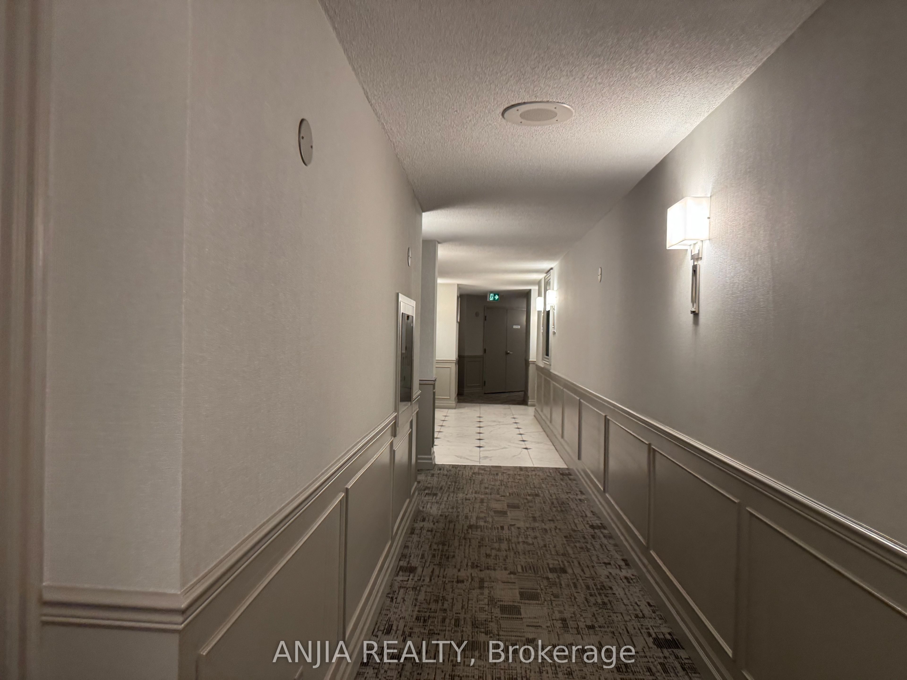 75 York Mills Road 211, Toronto, ON M2P 2E7 photo 5