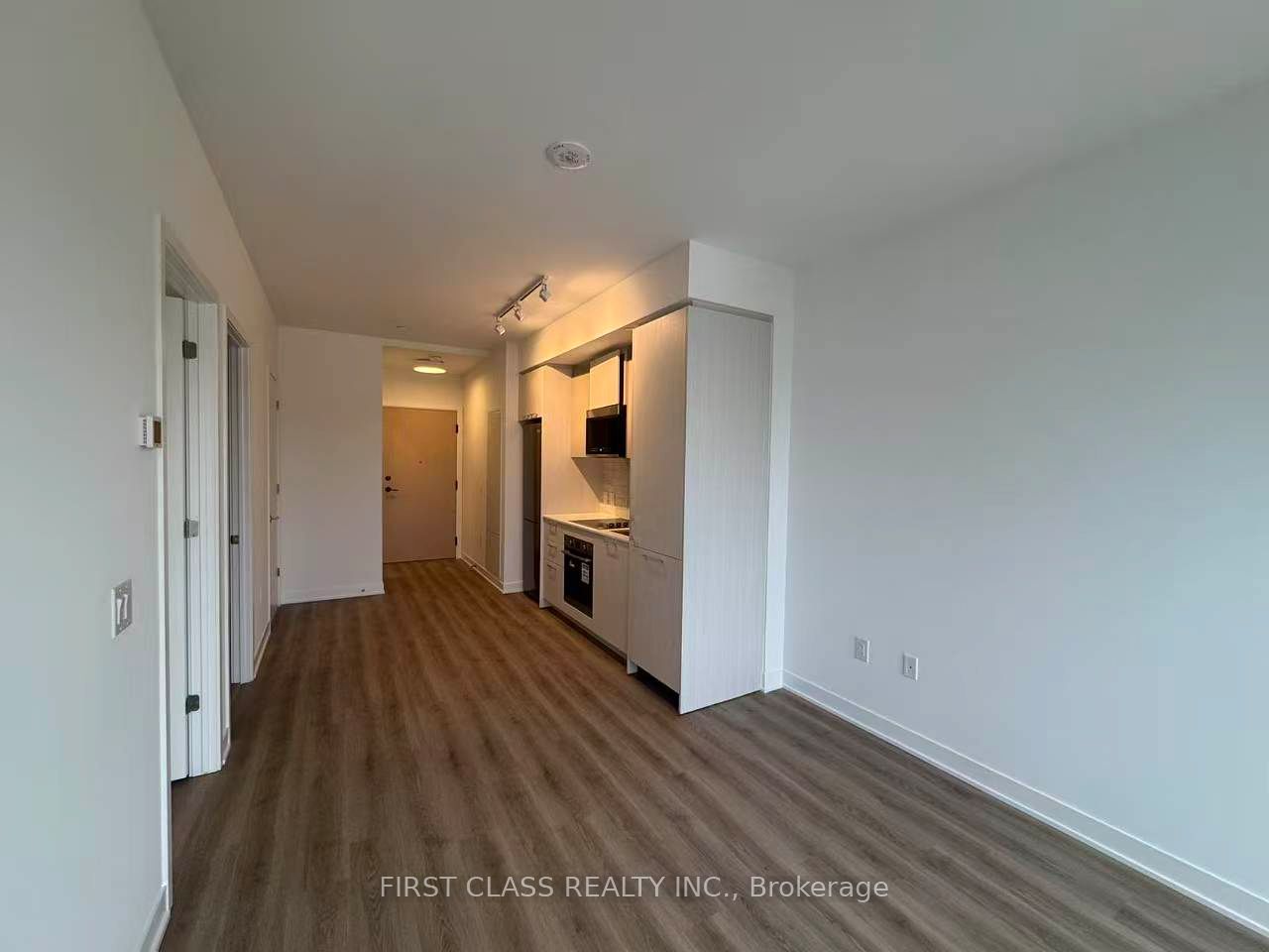10 Oak Street 1202, Toronto, ON M5A 0Z1 photo 4