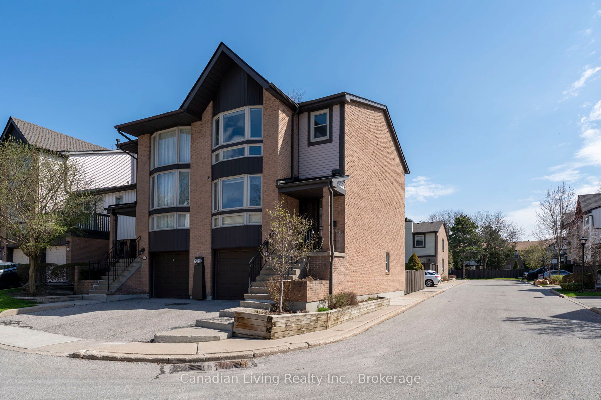 55 SW English Ivyway Way, Toronto, ON M2H 3M3 photo 2
