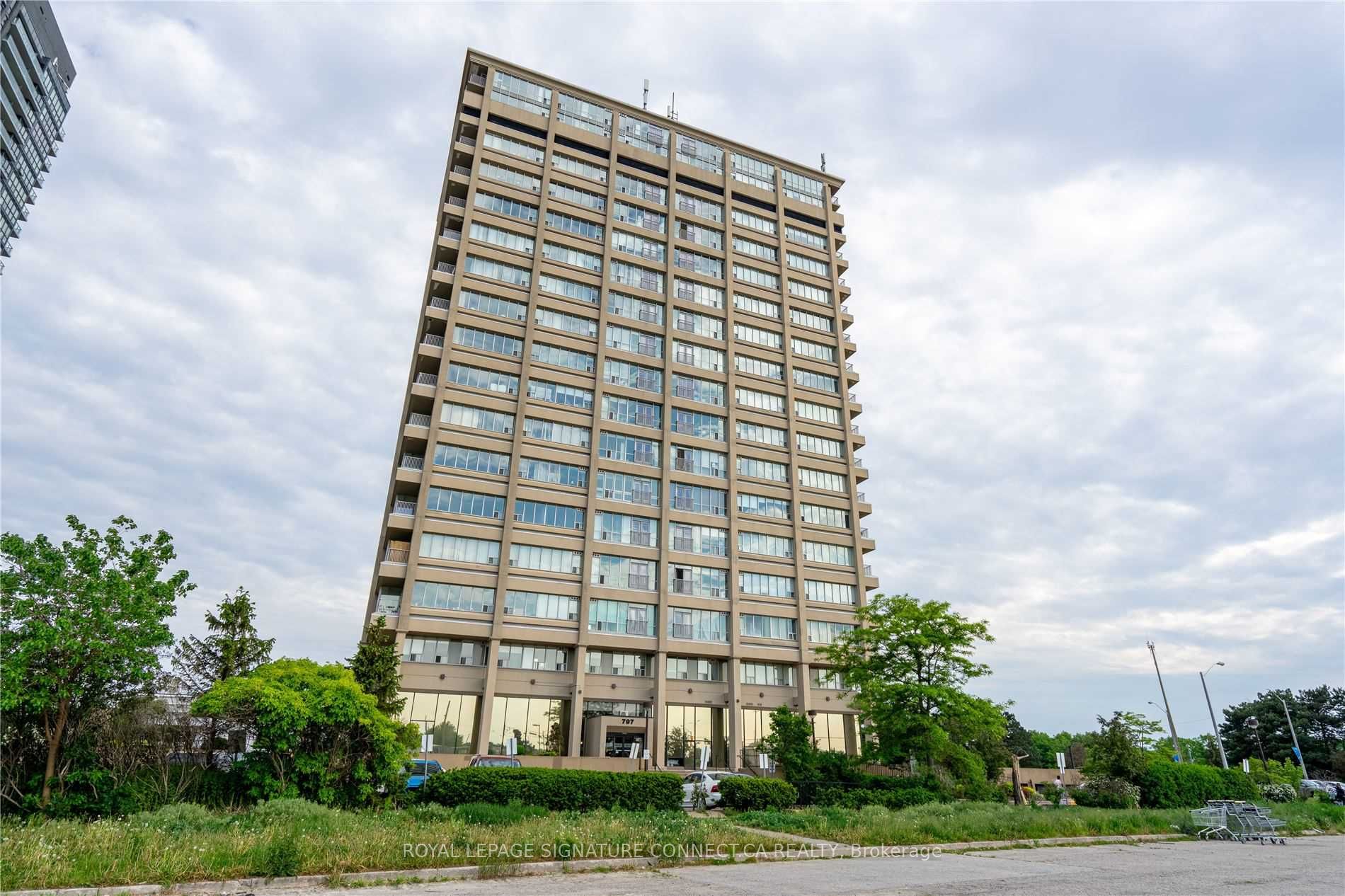 797 Don Mills Road 605, Toronto, ON M3C 1V1