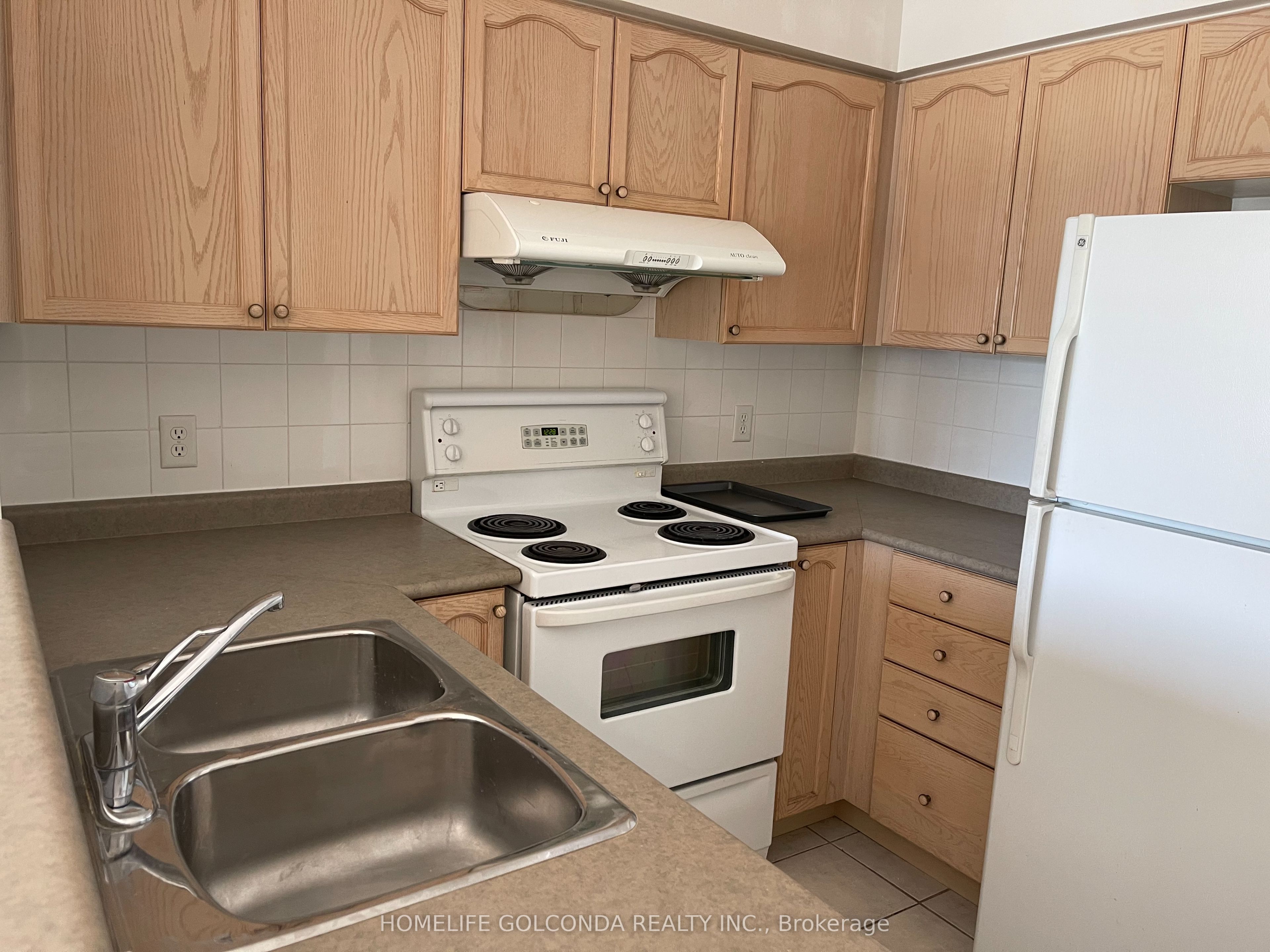 22 Olive Avenue 2210, Toronto, ON M2N 7G6 photo 5