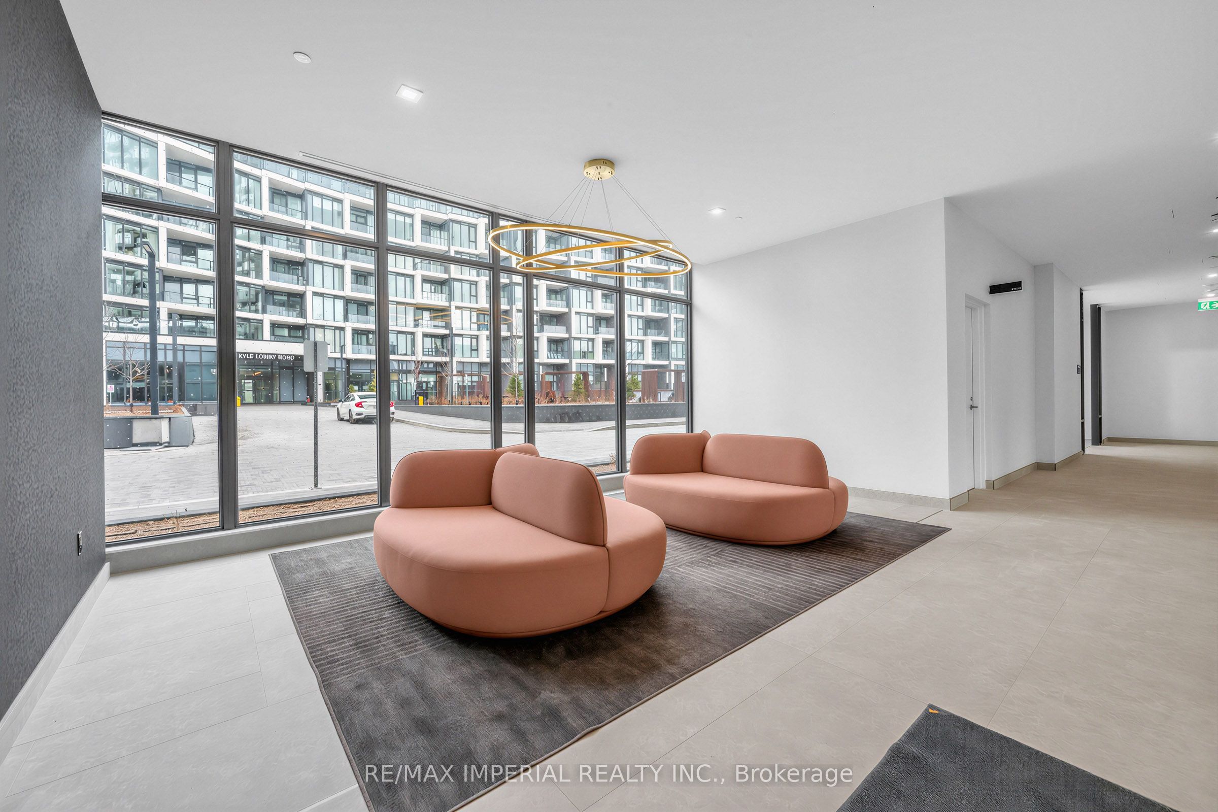 1 Quarrington Lane 1815, Toronto, ON M3C 0S4 photo 4