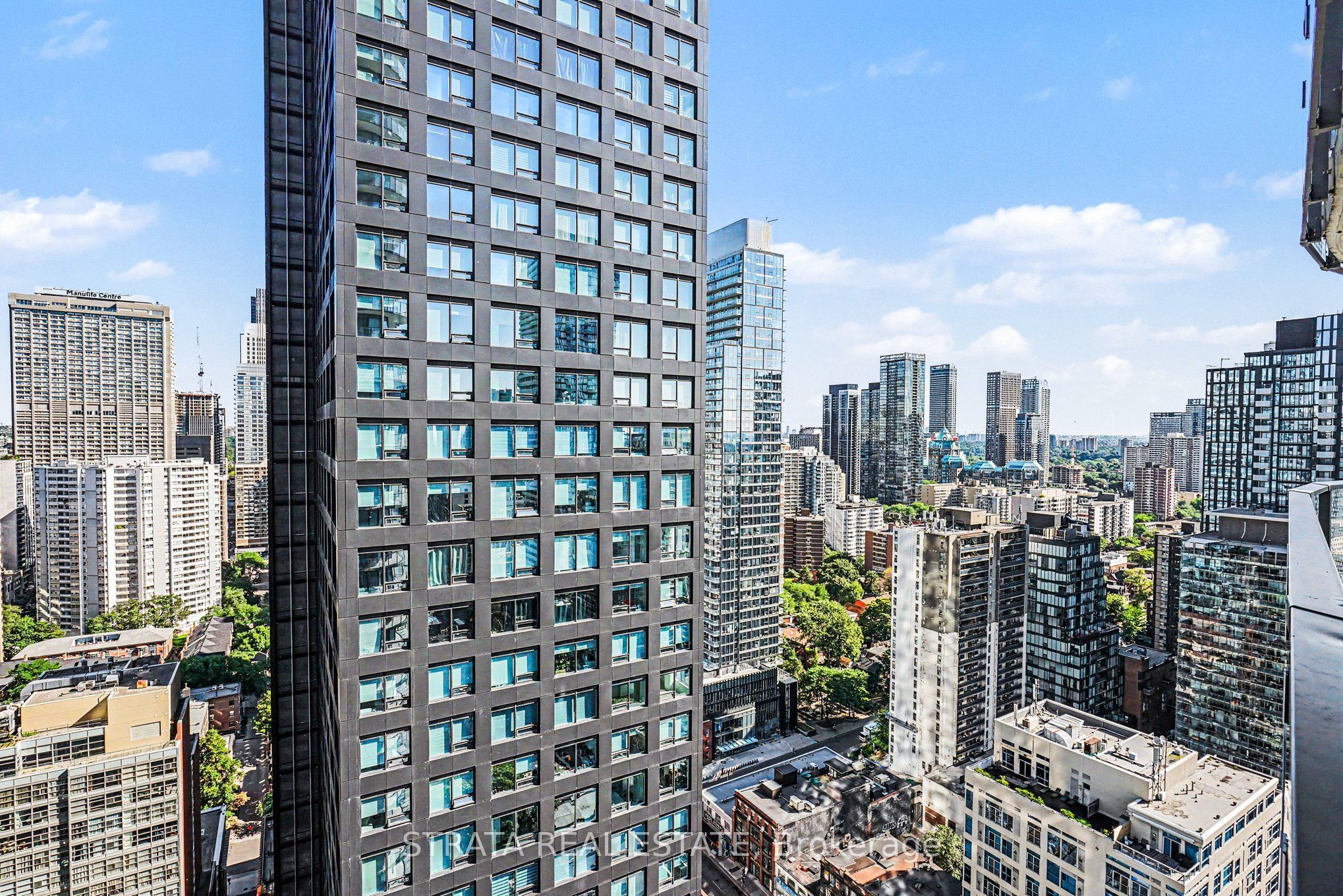 11 Wellesley Street W 2810, Toronto, ON M4Y 0G4 photo 3