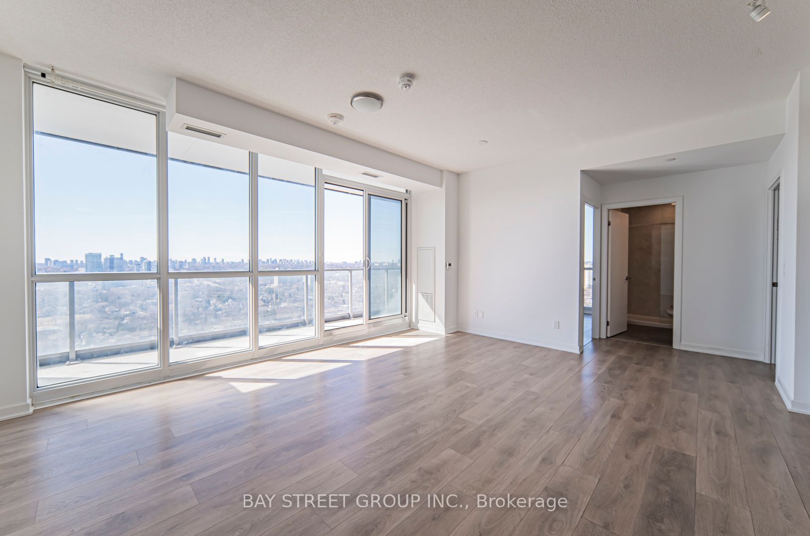 38 Forest Manor Road 1709, Toronto, ON M2J 0A9 photo 4