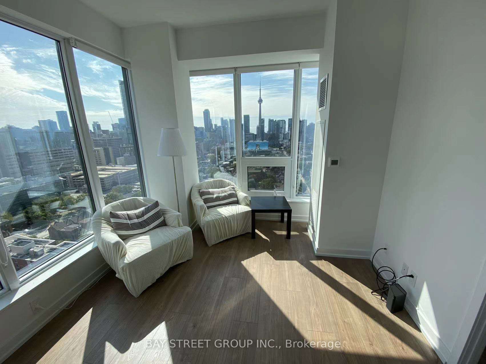 203 College Street 2108, Toronto, ON M5T 0C8 photo 2