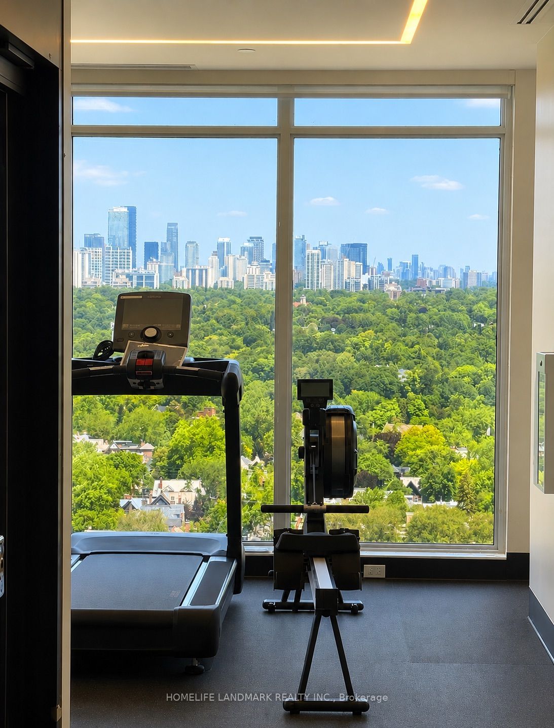 609 Sherbourne Street 1811, Toronto, ON M4X 0A4