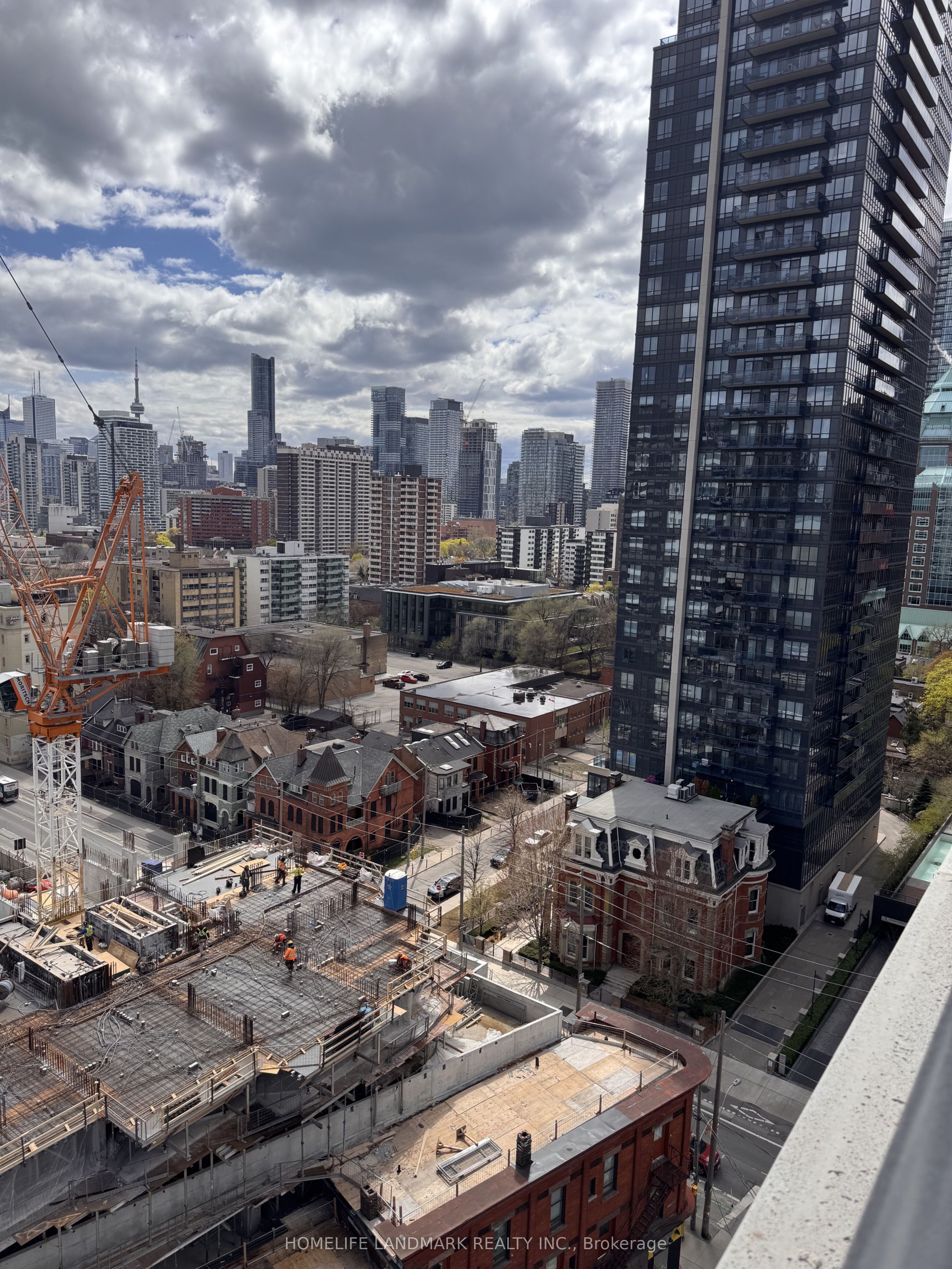 609 Sherbourne Street 1811, Toronto, ON M4X 0A4 photo 5