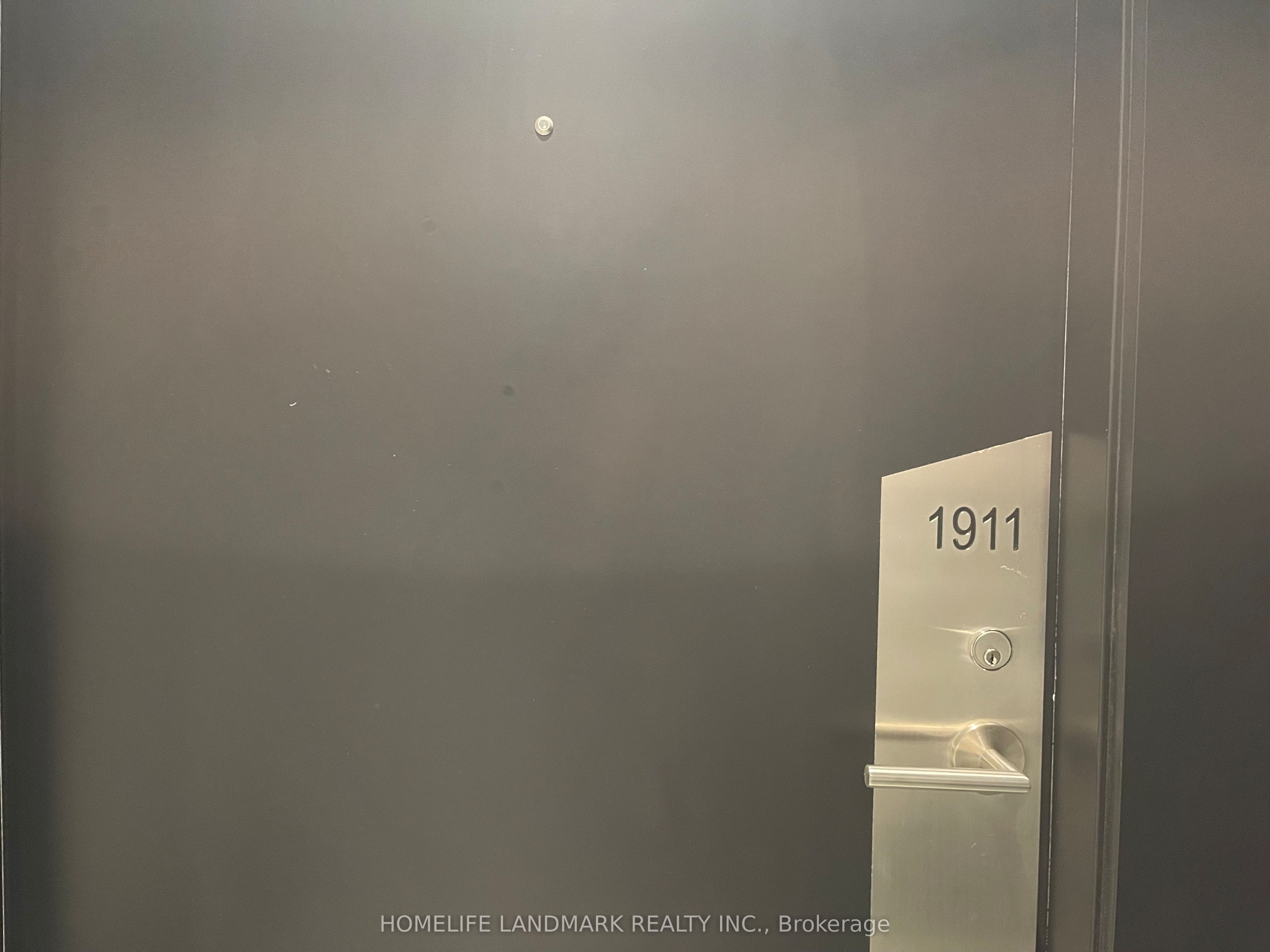 50 Dunfield Avenue 1911, Toronto, ON M4S 3A4