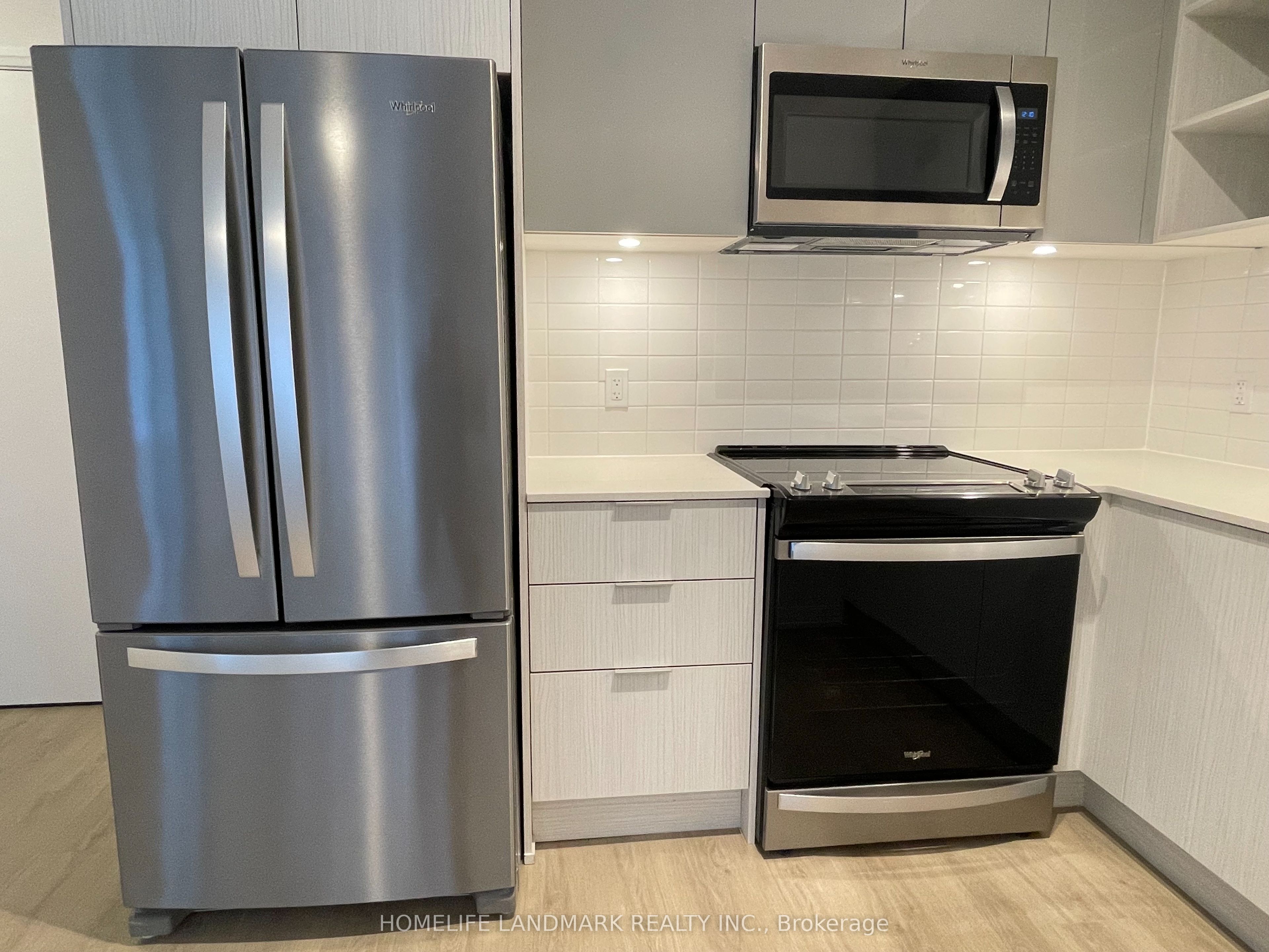 50 Dunfield Avenue 1911, Toronto, ON M4S 3A4 photo 3