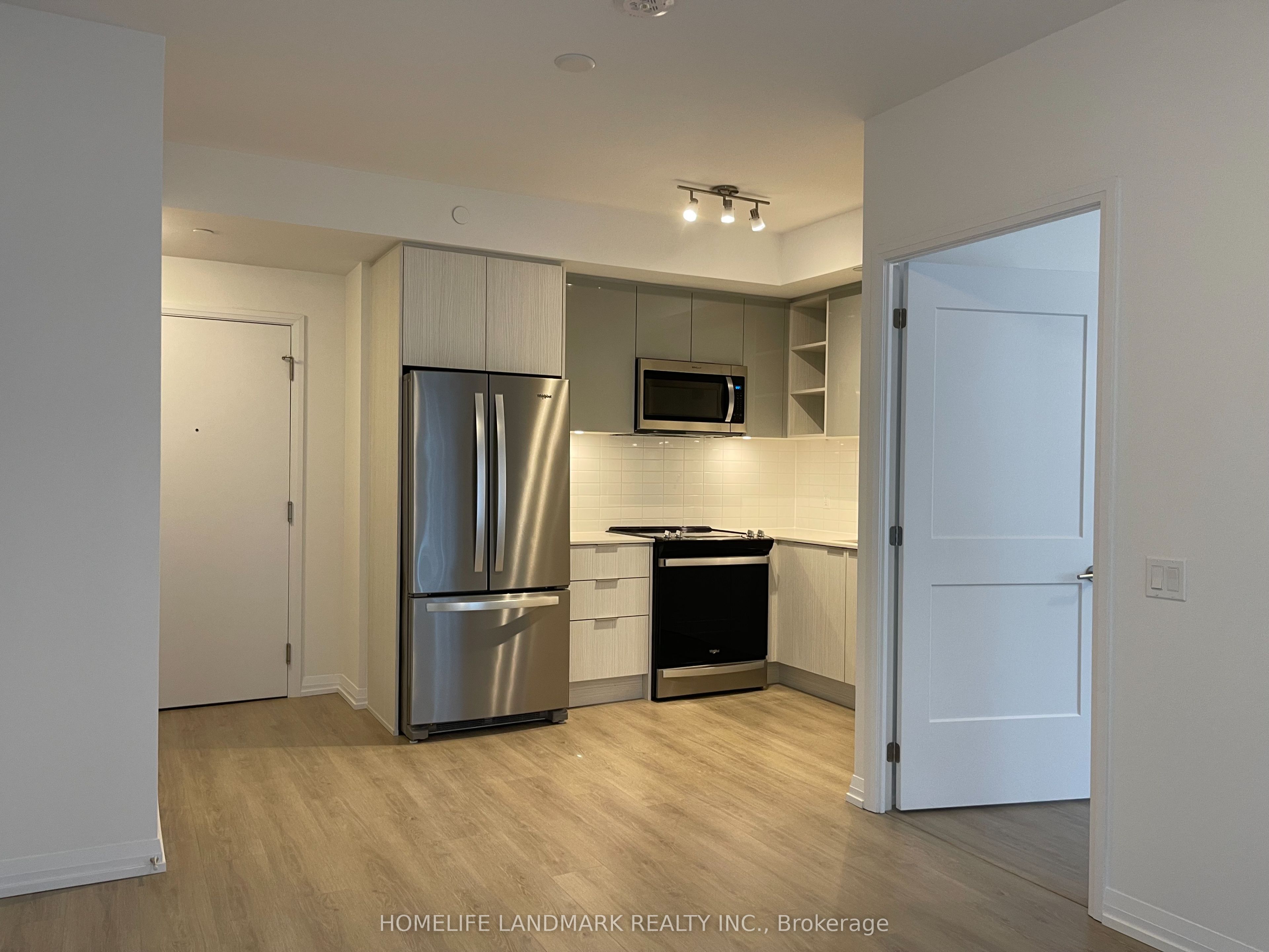 50 Dunfield Avenue 1911, Toronto, ON M4S 3A4 photo 4