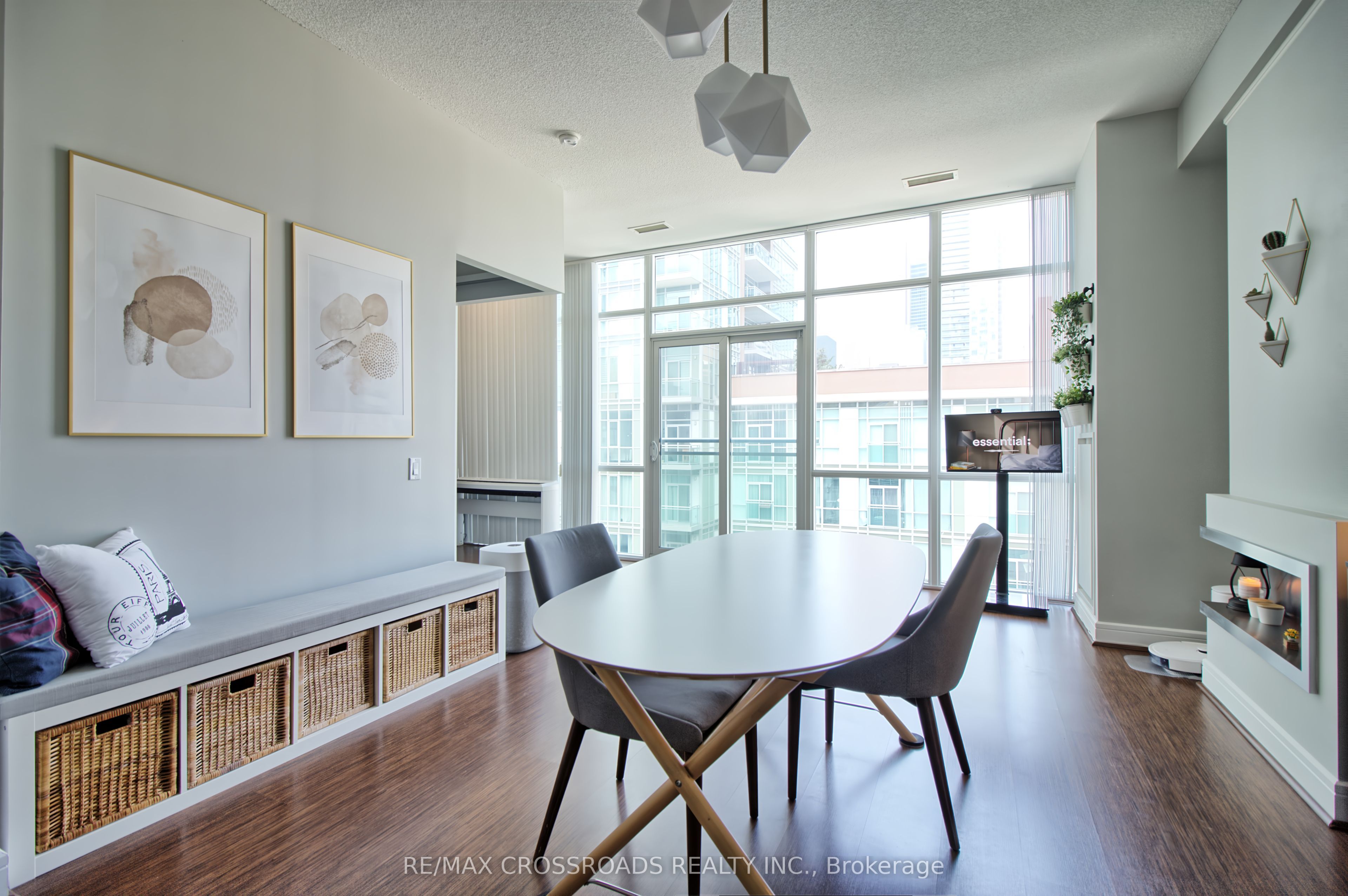 112 George Street S805, Toronto, ON M5A 2M5 photo 4