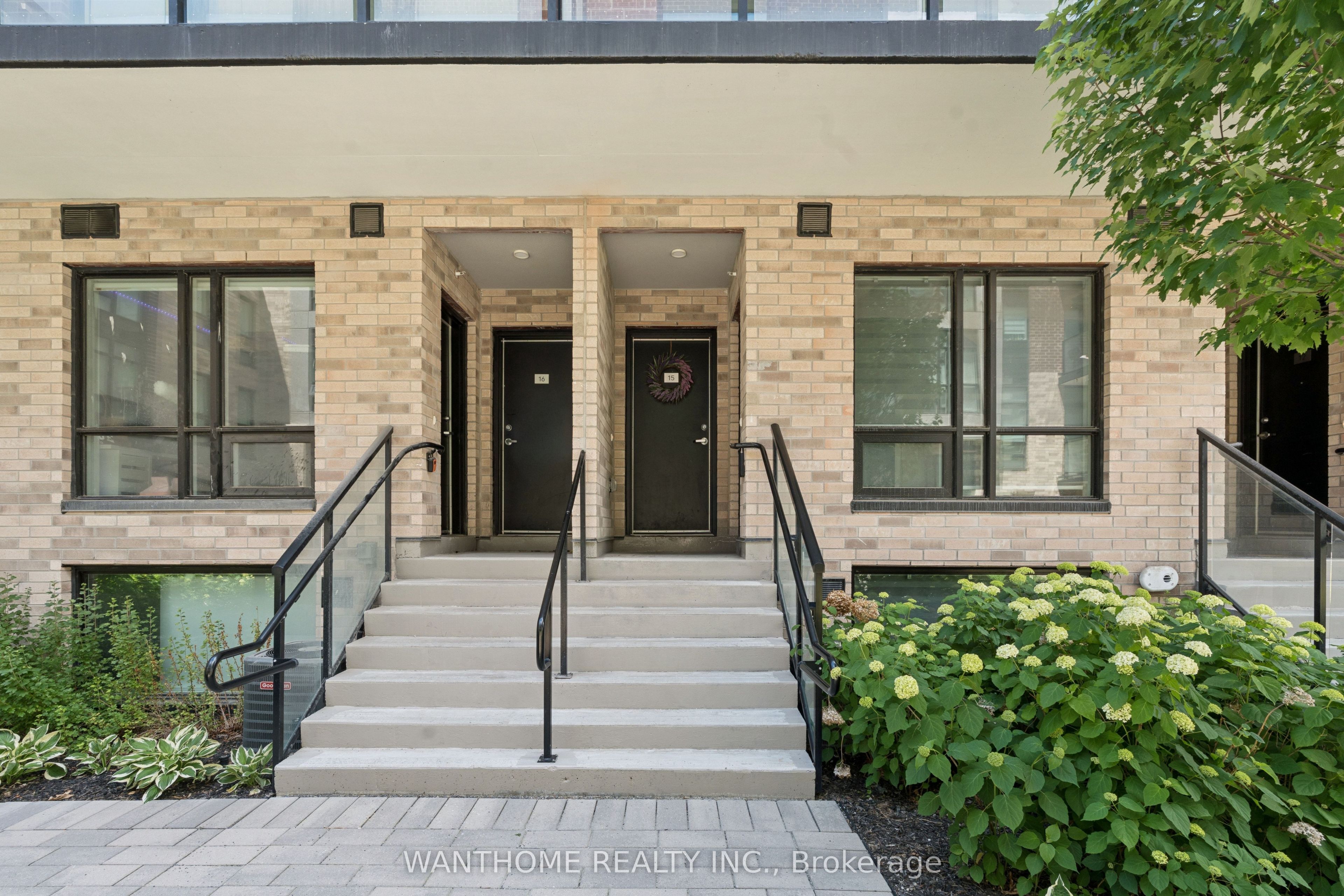 861 Sheppard Avenue W 15, Toronto, ON M3H 0E9 photo 4