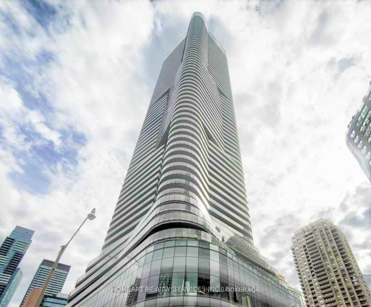 11 Wellesley Street W 1309, Toronto, ON M4Y 0G4