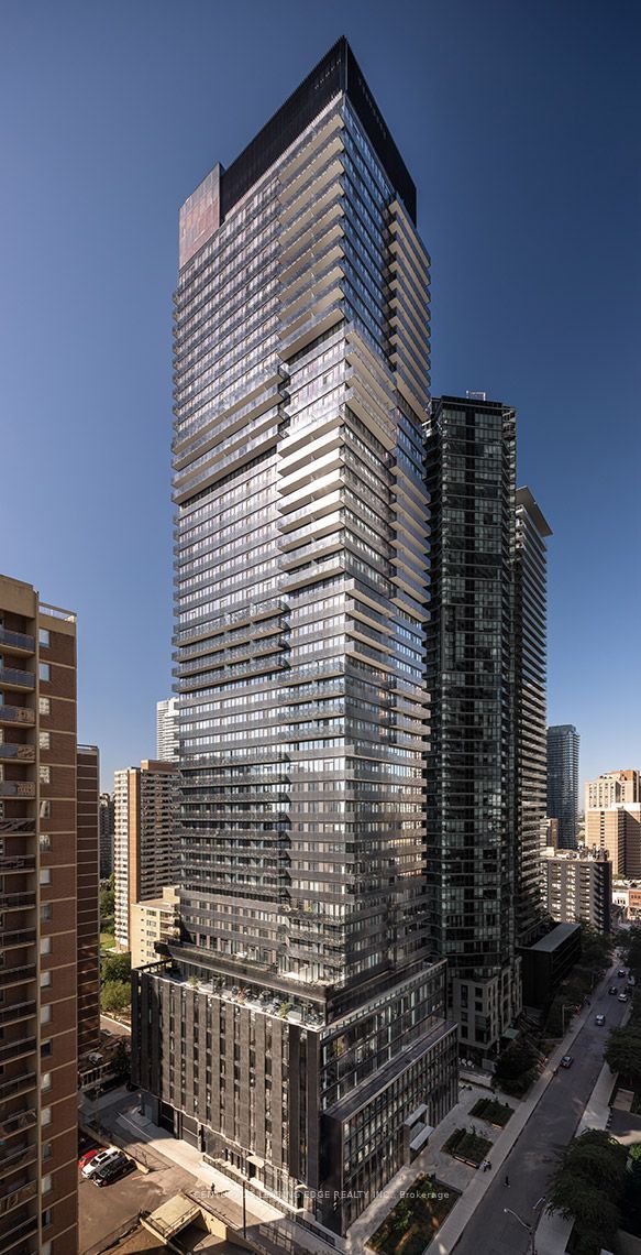 55 Charles Street E 2909, Toronto, ON M4Y 0J1