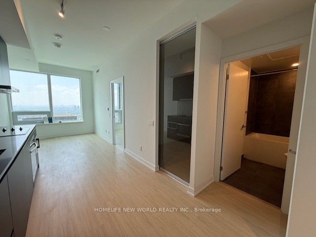8 Wellesley Street 5802, Toronto, ON M4Y 0J5 photo 2