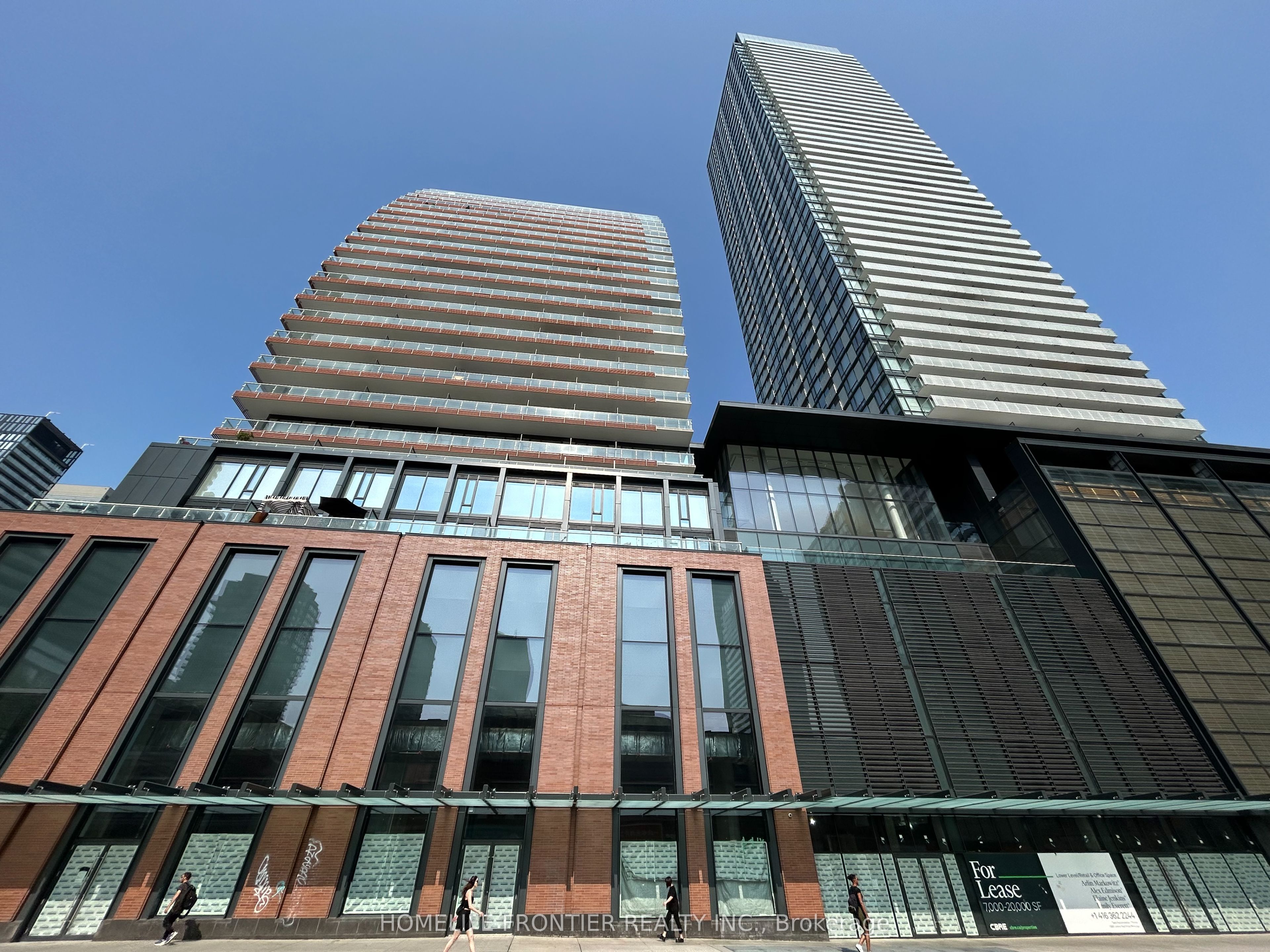 18 Maitland Terrace 1807, Toronto, ON M4Y 0H2