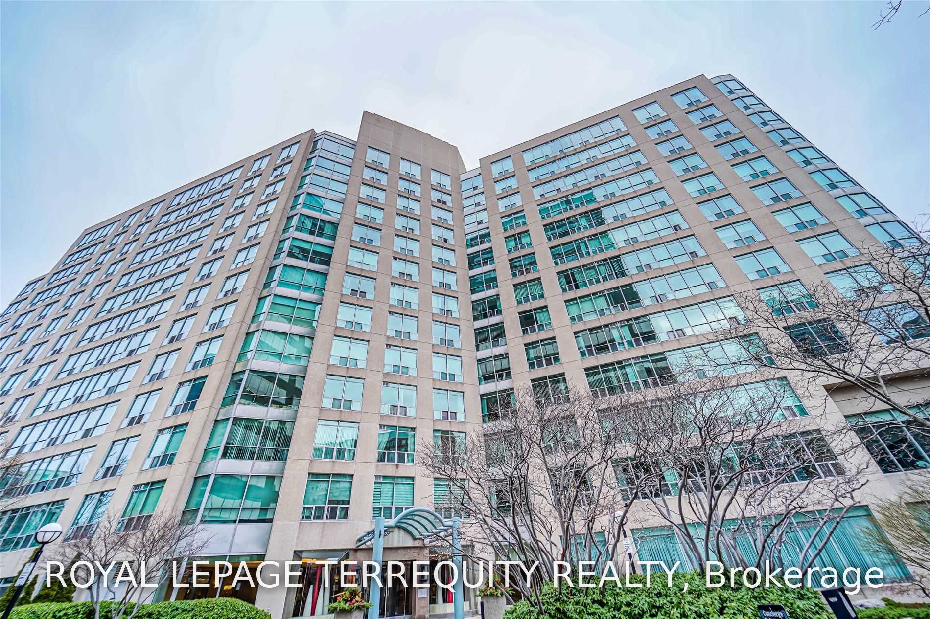 942 Yonge Street 319, Toronto, ON M4W 3S8