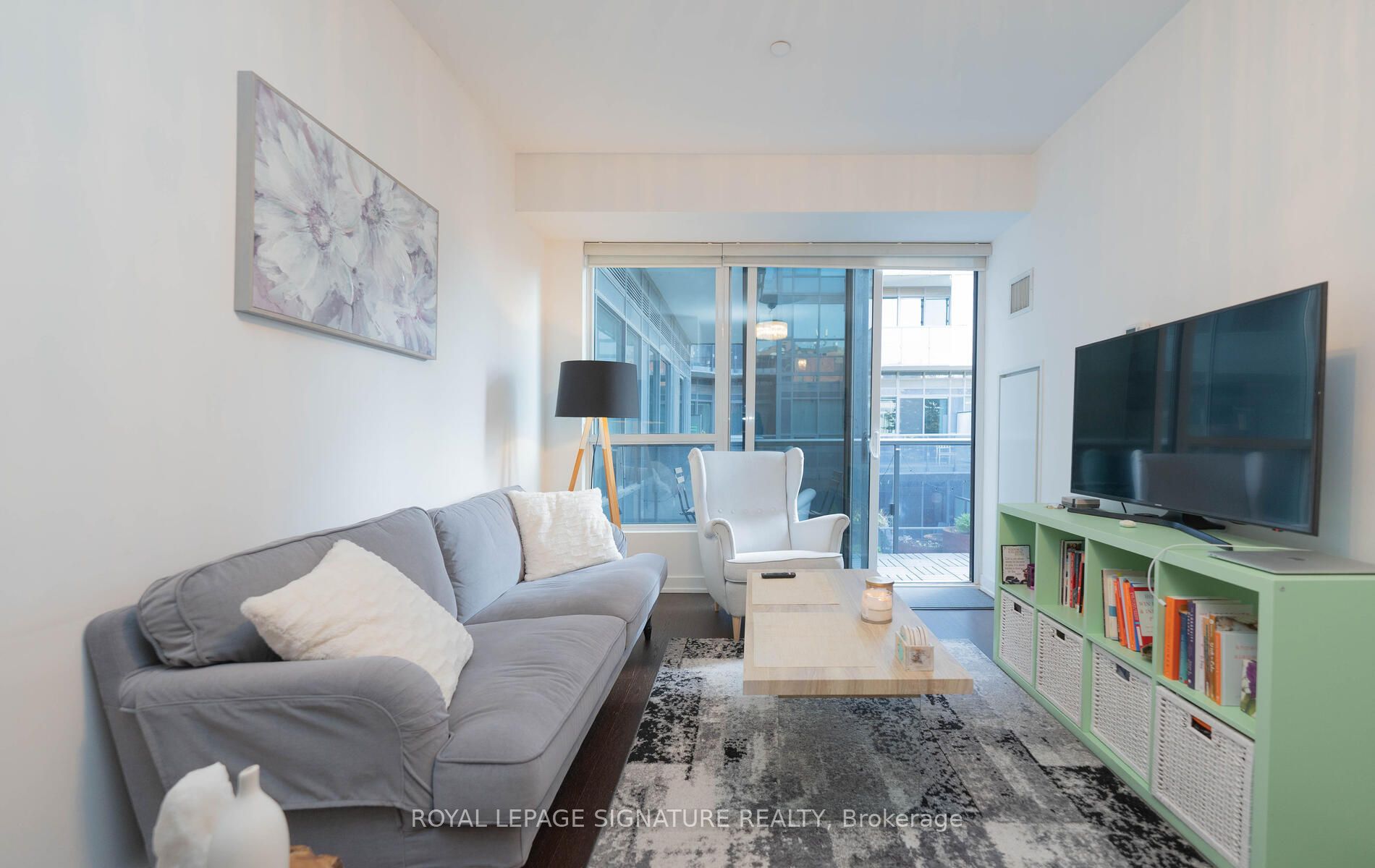 1030 King Street W 456, Toronto, ON M6K 0B4 photo 2