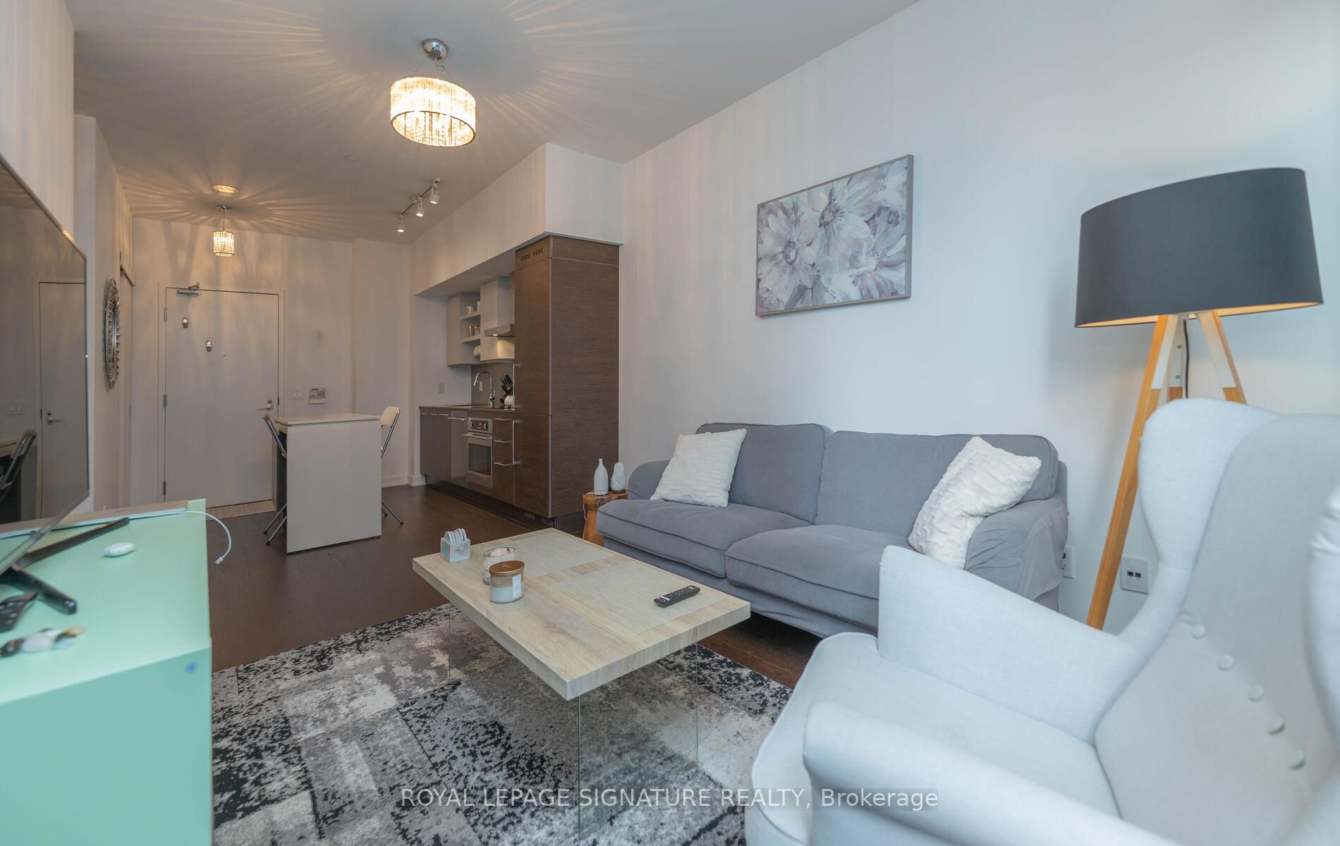 1030 King Street W 456, Toronto, ON M6K 0B4 photo 5