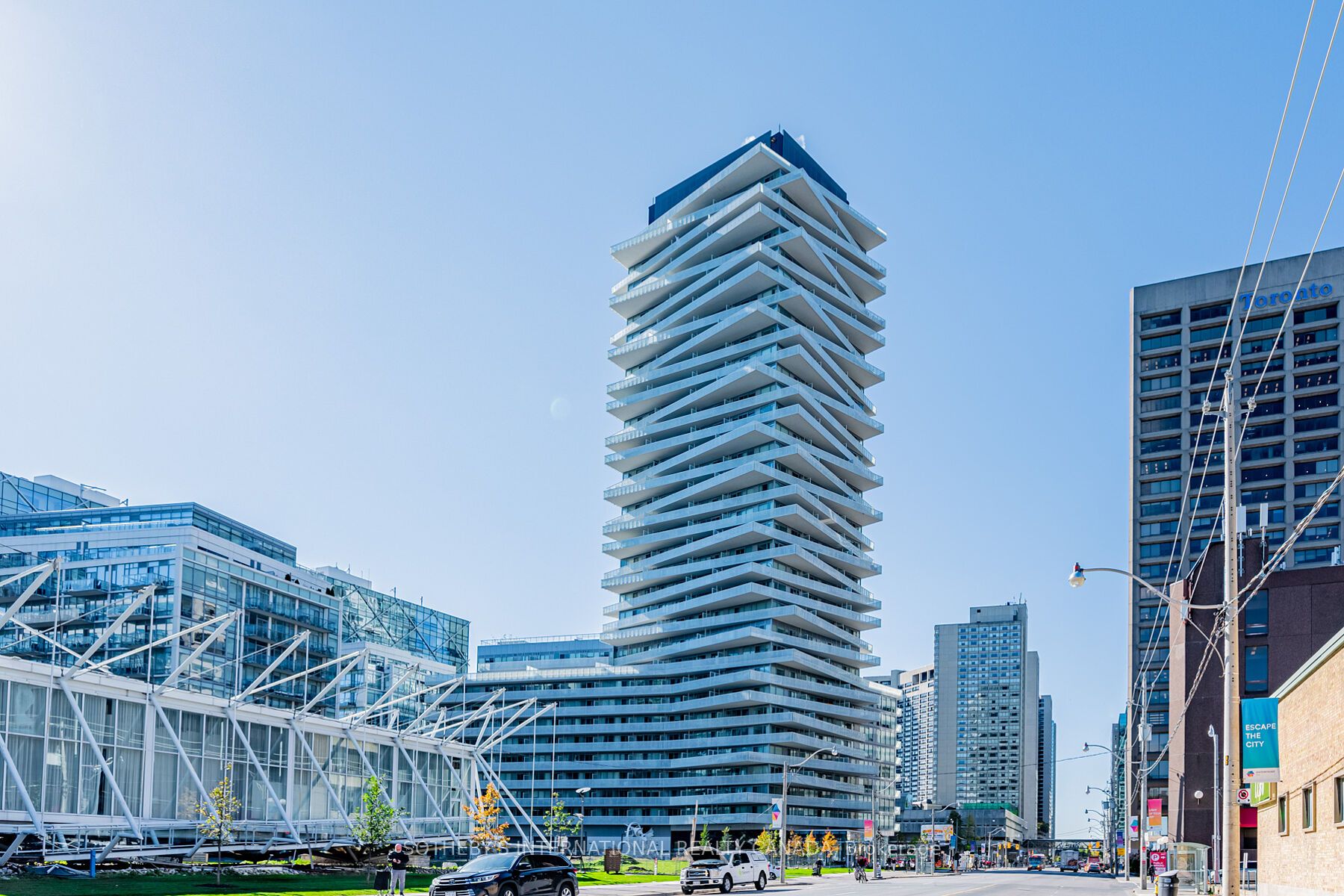 15 Queens Quay E 3403, Toronto, ON M5E 0A5