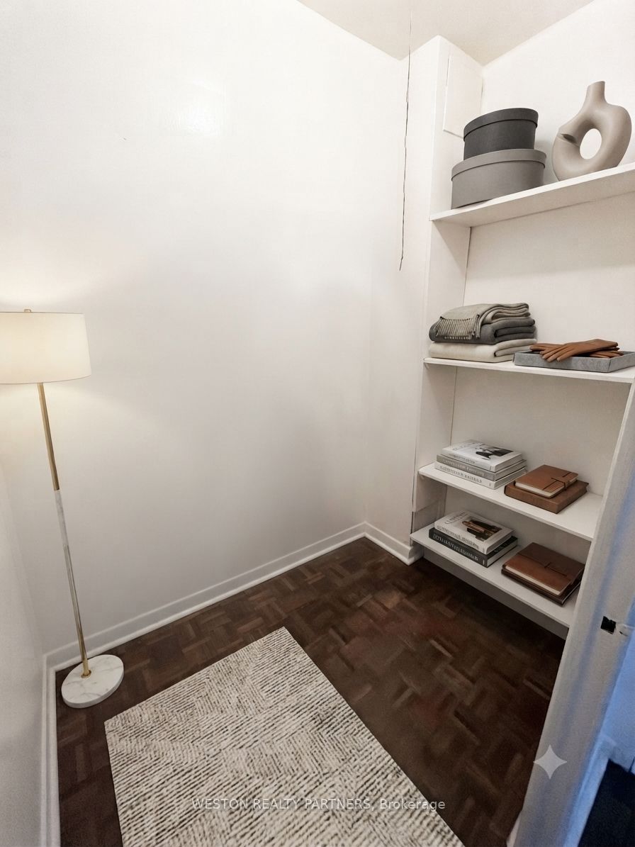 88 Wellesley Street E 304, Toronto, ON M4Y 1H4 photo 4