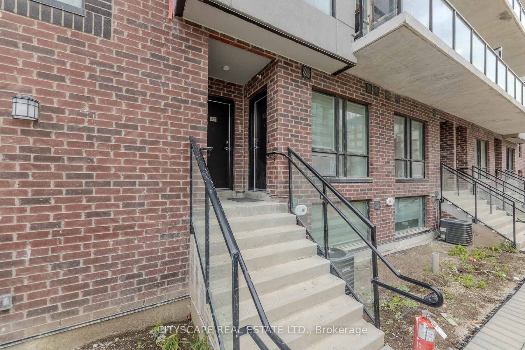 871 Sheppard Avenue W 46, Toronto, ON M3H 0E8 photo 2