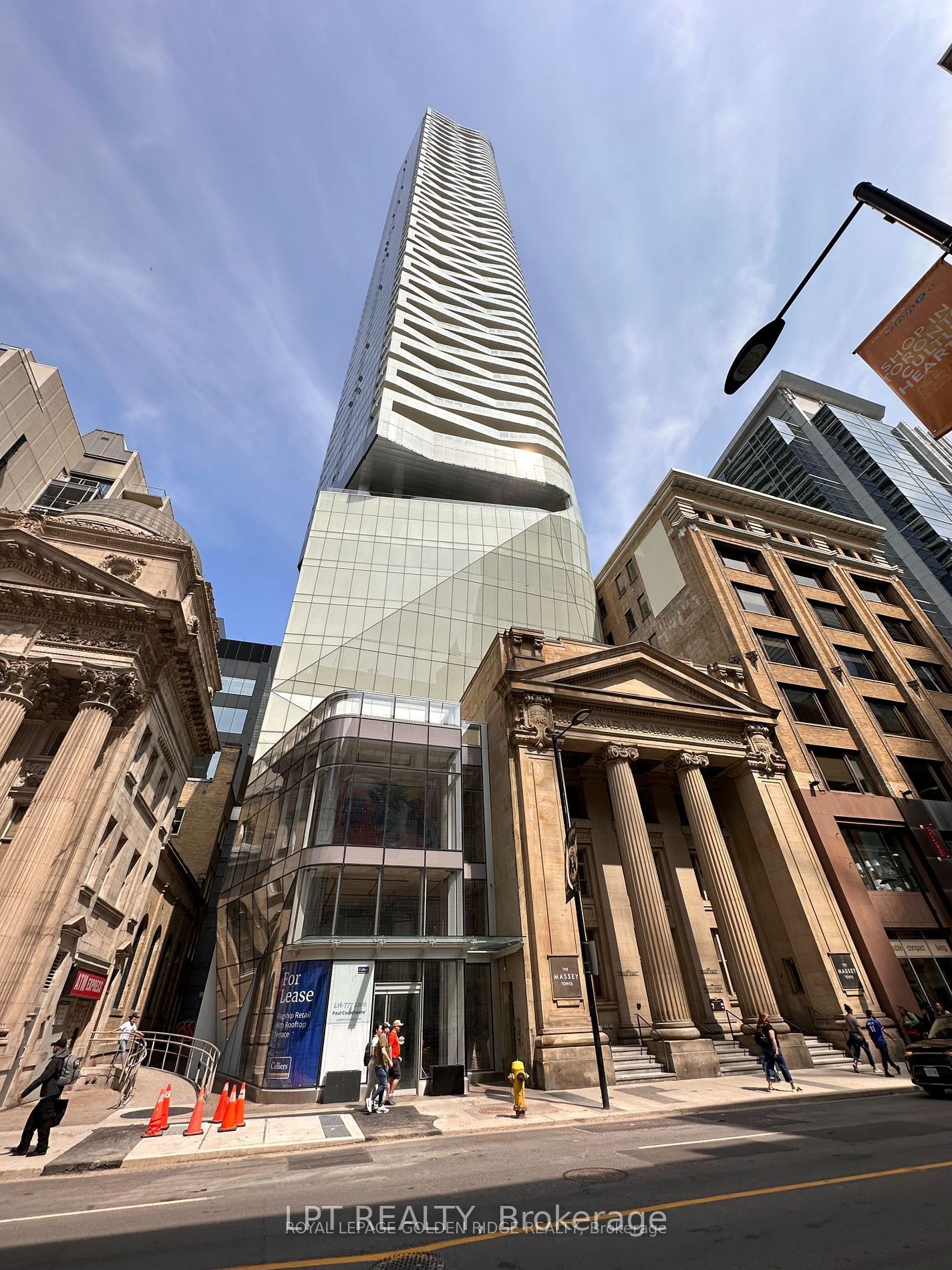 197 Yonge Street 2505, Toronto, ON M5B 0C1