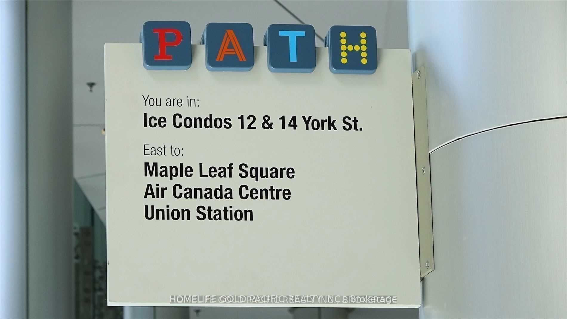 14 York Street 5301, Toronto, ON M5J 2Z2 photo 2