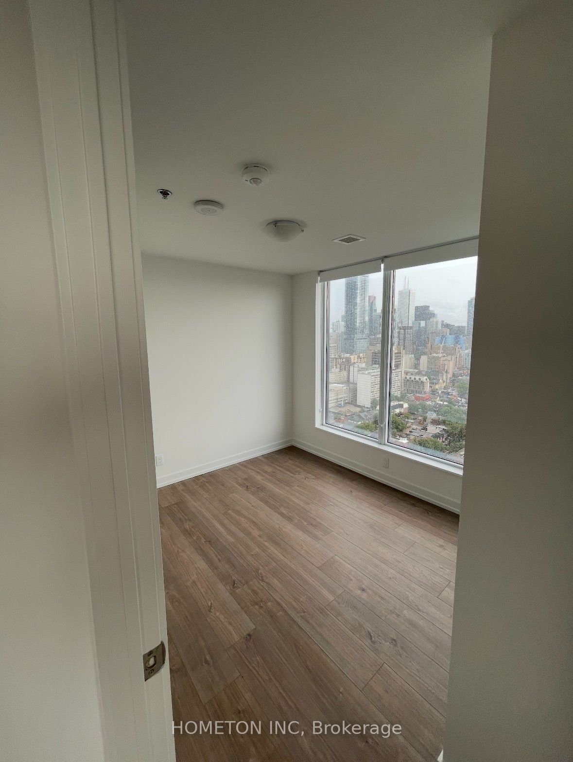 203 College Street 2602, Toronto, ON M5T 0C8 photo 5