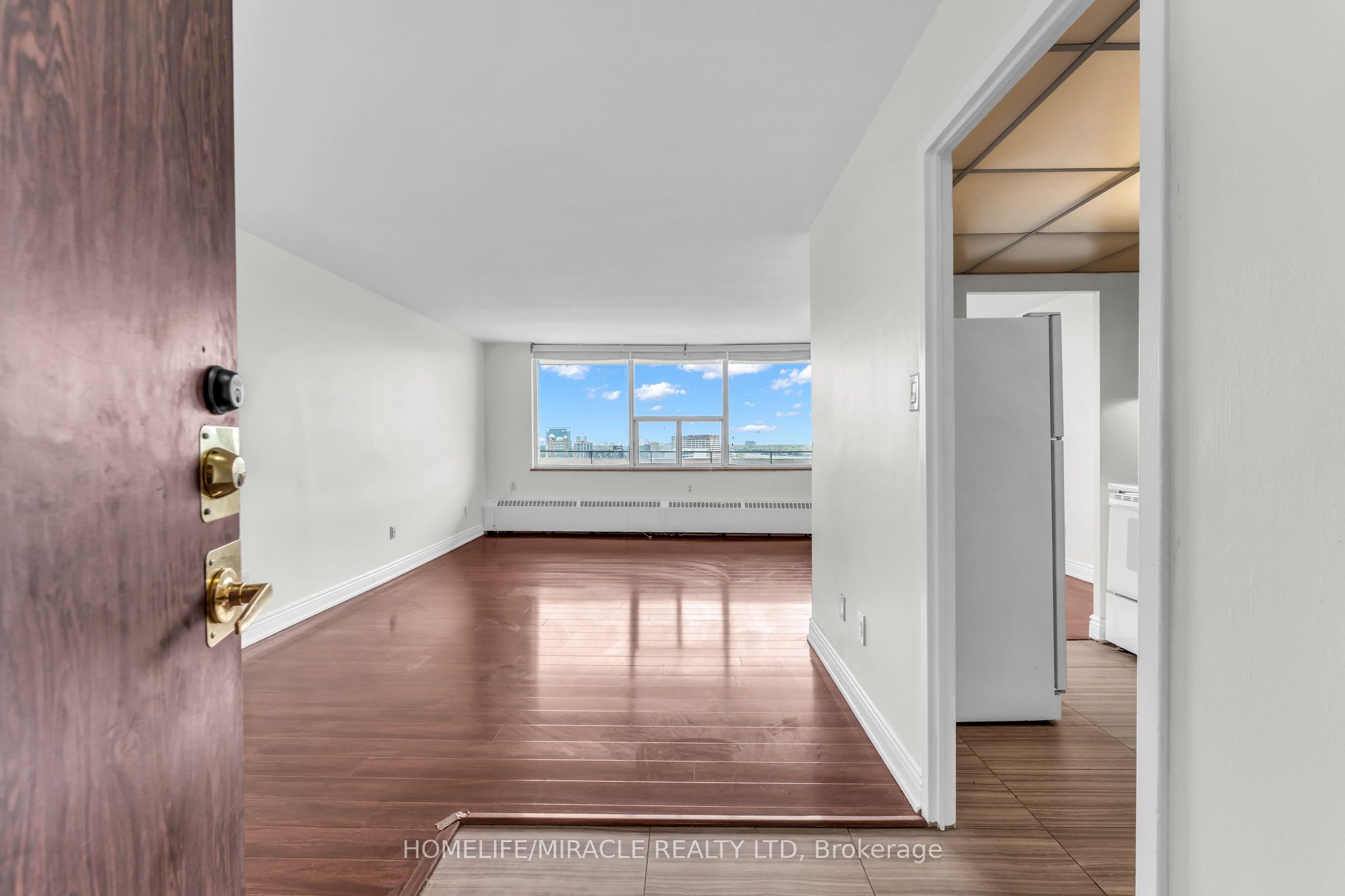 20 Forest Manor Road 1611, Toronto, ON M2J 1M2 photo 3