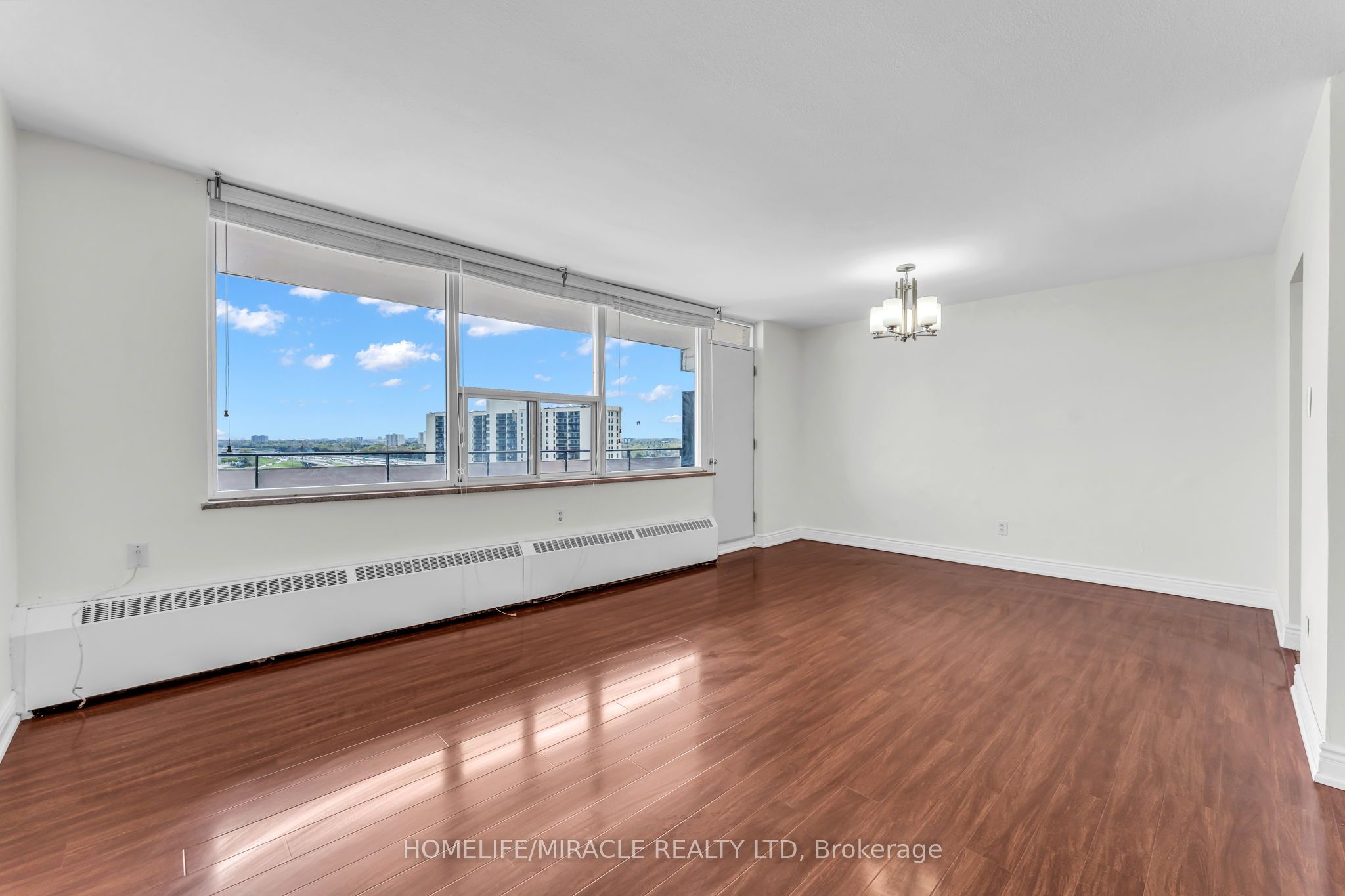 20 Forest Manor Road 1611, Toronto, ON M2J 1M2 photo 5