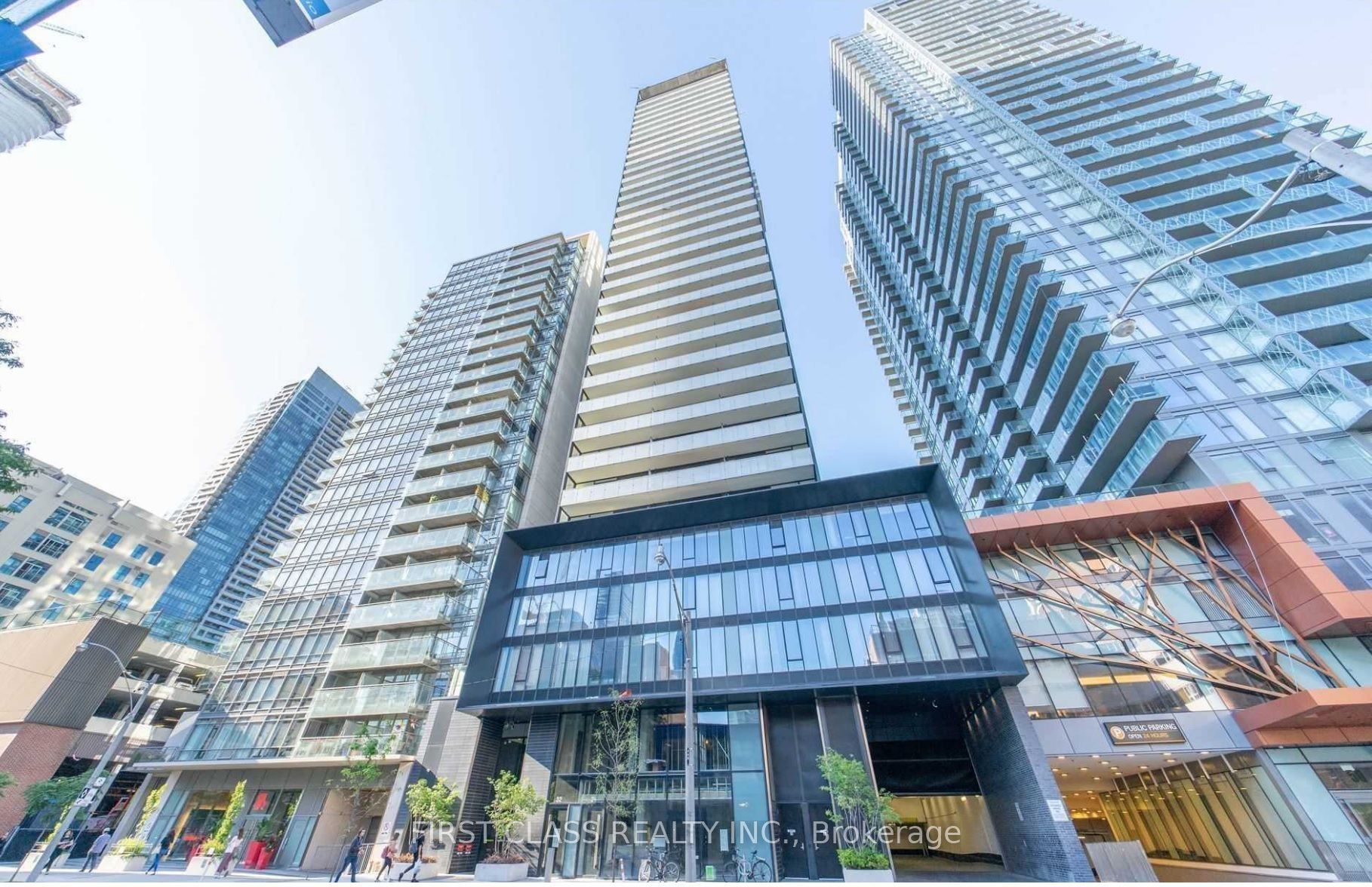 28 Wellesley Street E 3504, Toronto, ON M4Y 0C4
