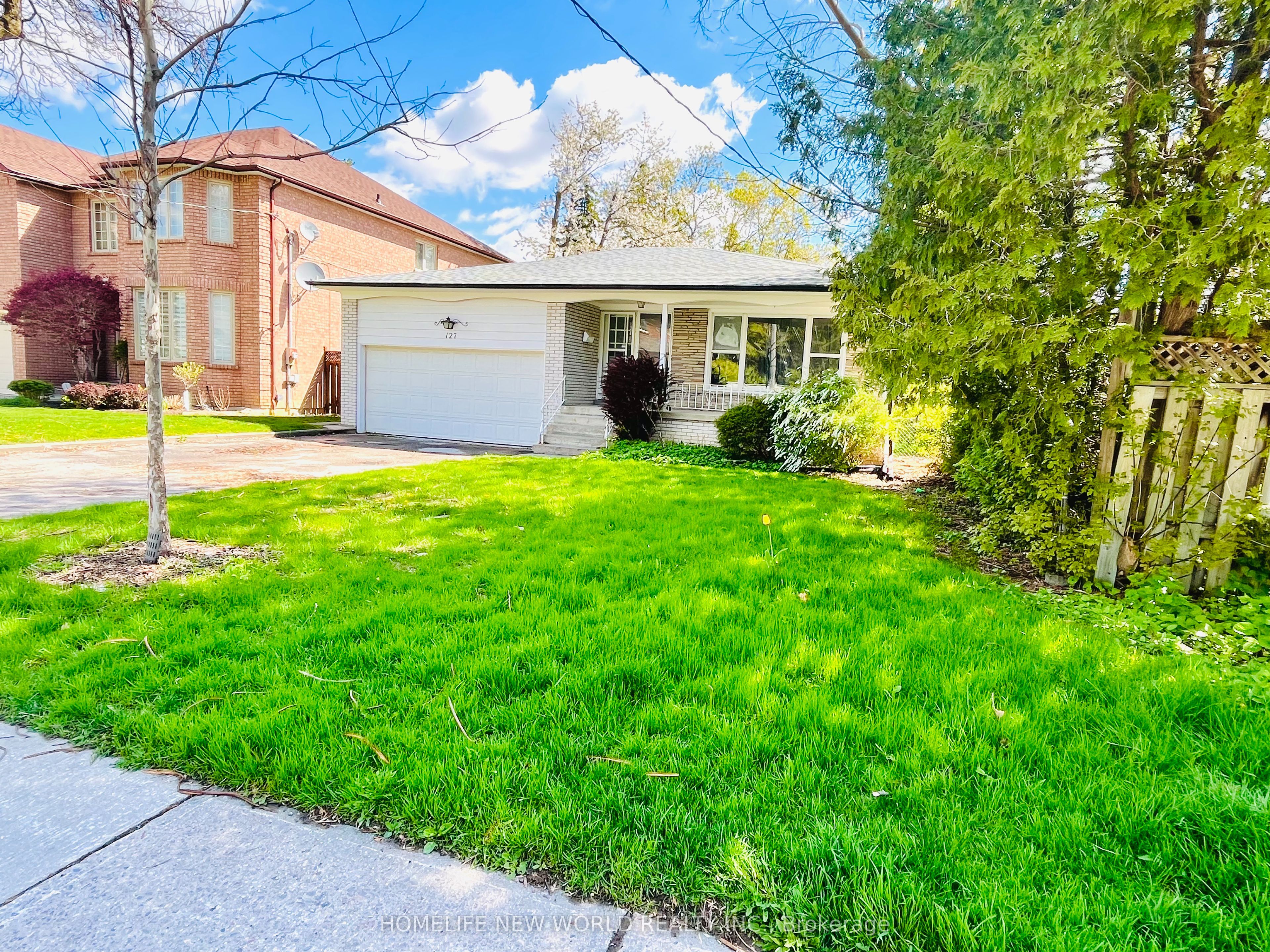 127 Highgate Avenue BSMT, Toronto, ON M2N 5G5