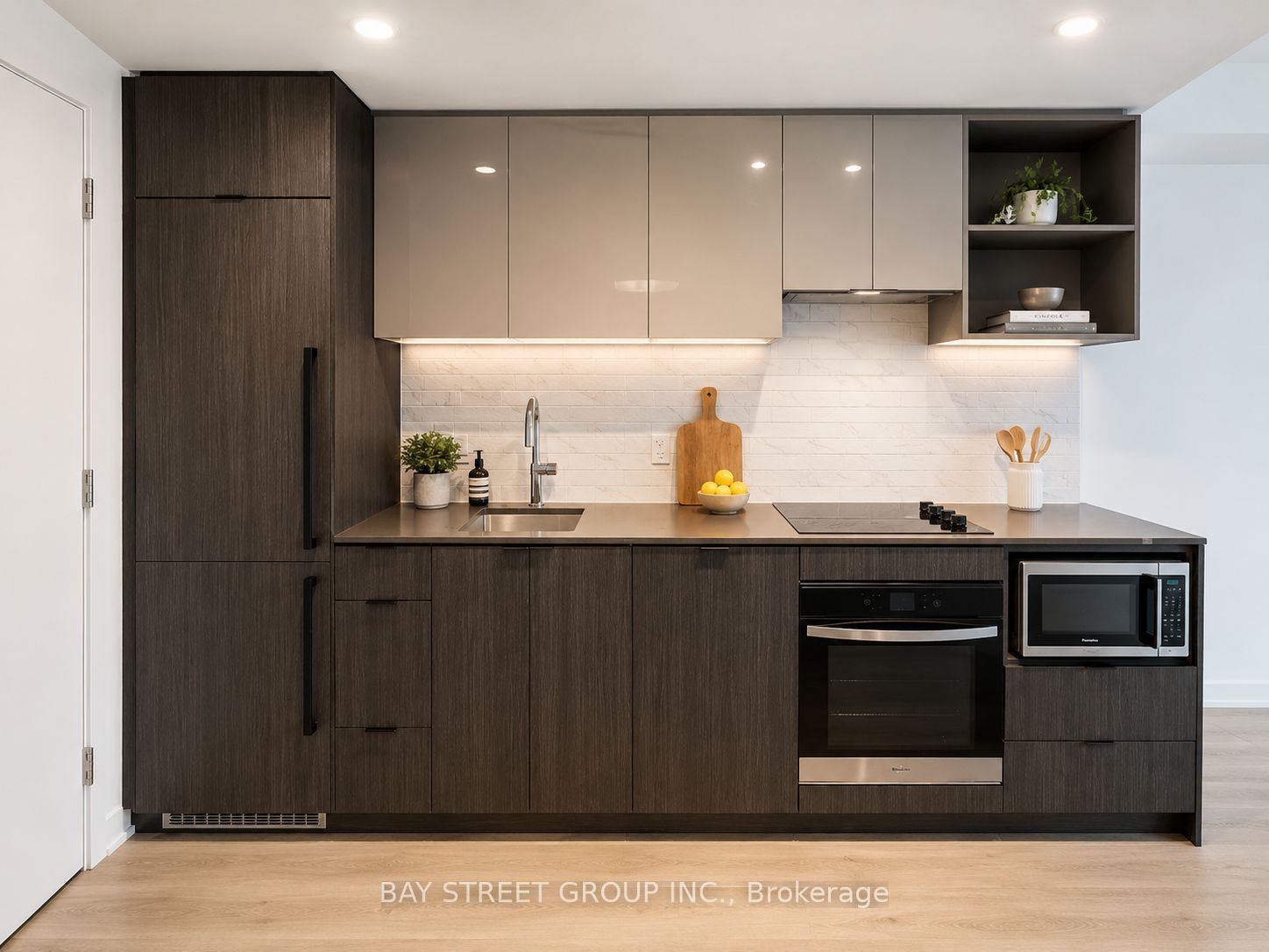 252 Church Street #2017, Toronto, ON M5B 0E6 photo 2